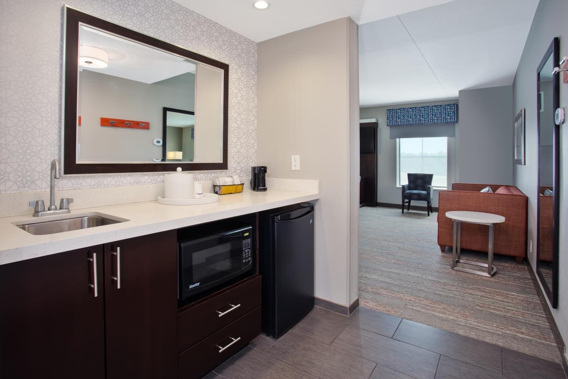 Hampton Inn & Suites Columbia/Southeast-Fort Jackson gallery photo in Columbia, SC — image 62