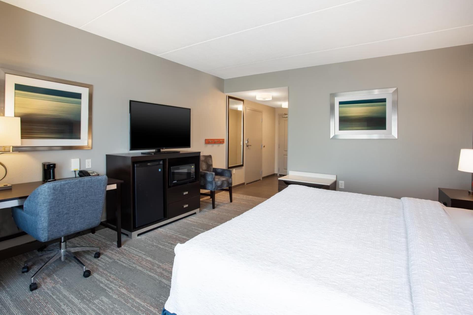 Hampton Inn & Suites Columbia/Southeast-Fort Jackson gallery photo in Columbia, SC — image 16