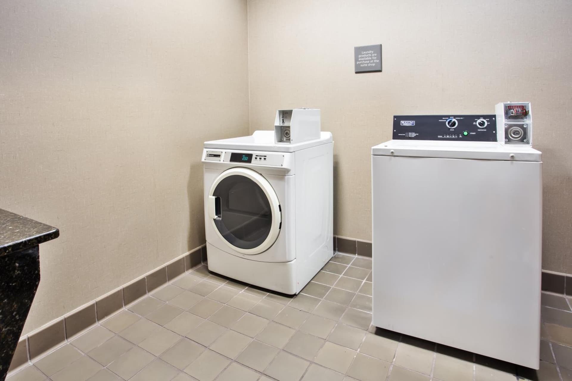 Hampton Inn & Suites Columbia/Southeast-Fort Jackson gallery photo in Columbia, SC — image 59