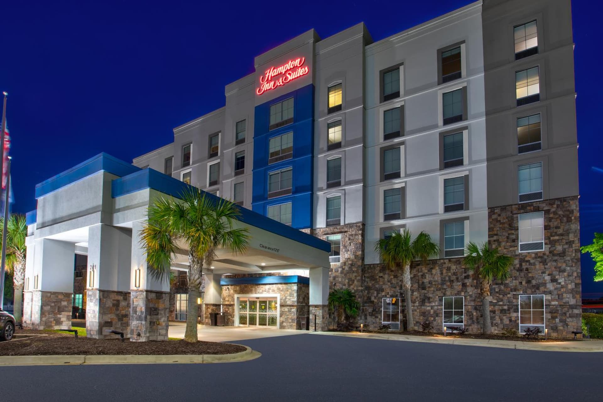 Hampton Inn & Suites Columbia/Southeast-Fort Jackson gallery photo in Columbia, SC — image 22