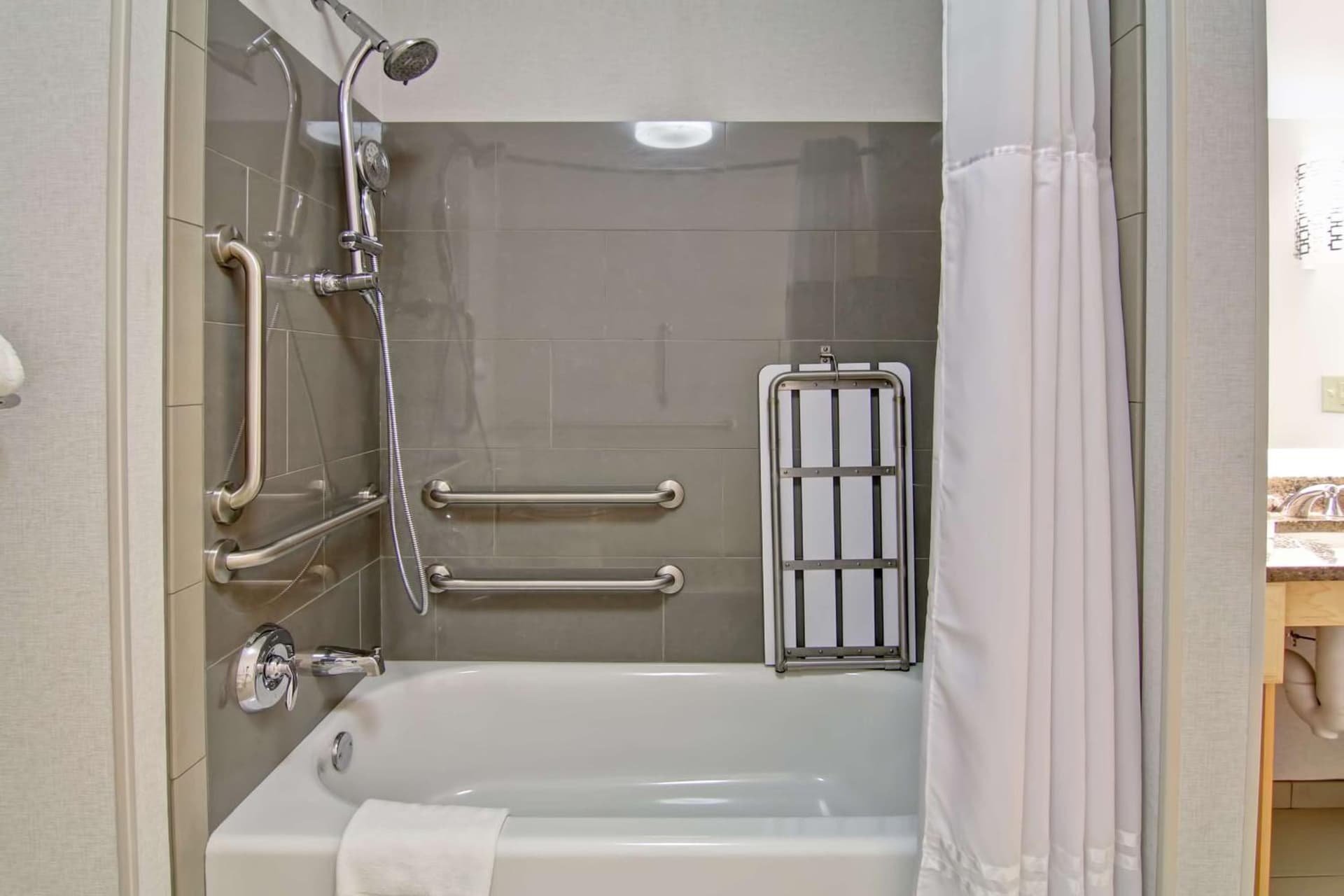 Homewood Suites by Hilton Stratford gallery photo in Stratford, CT — image 29