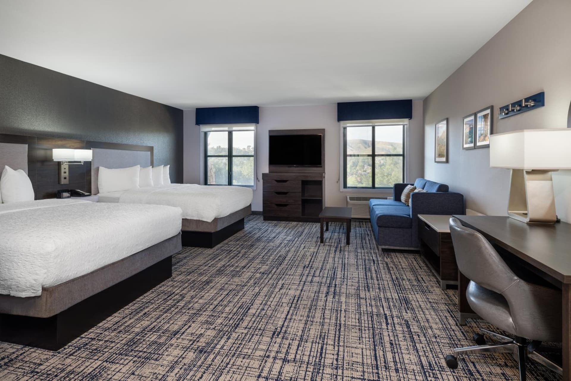 Hampton Inn & Suites Agoura Hills gallery photo in Agoura Hills, CA — image 70