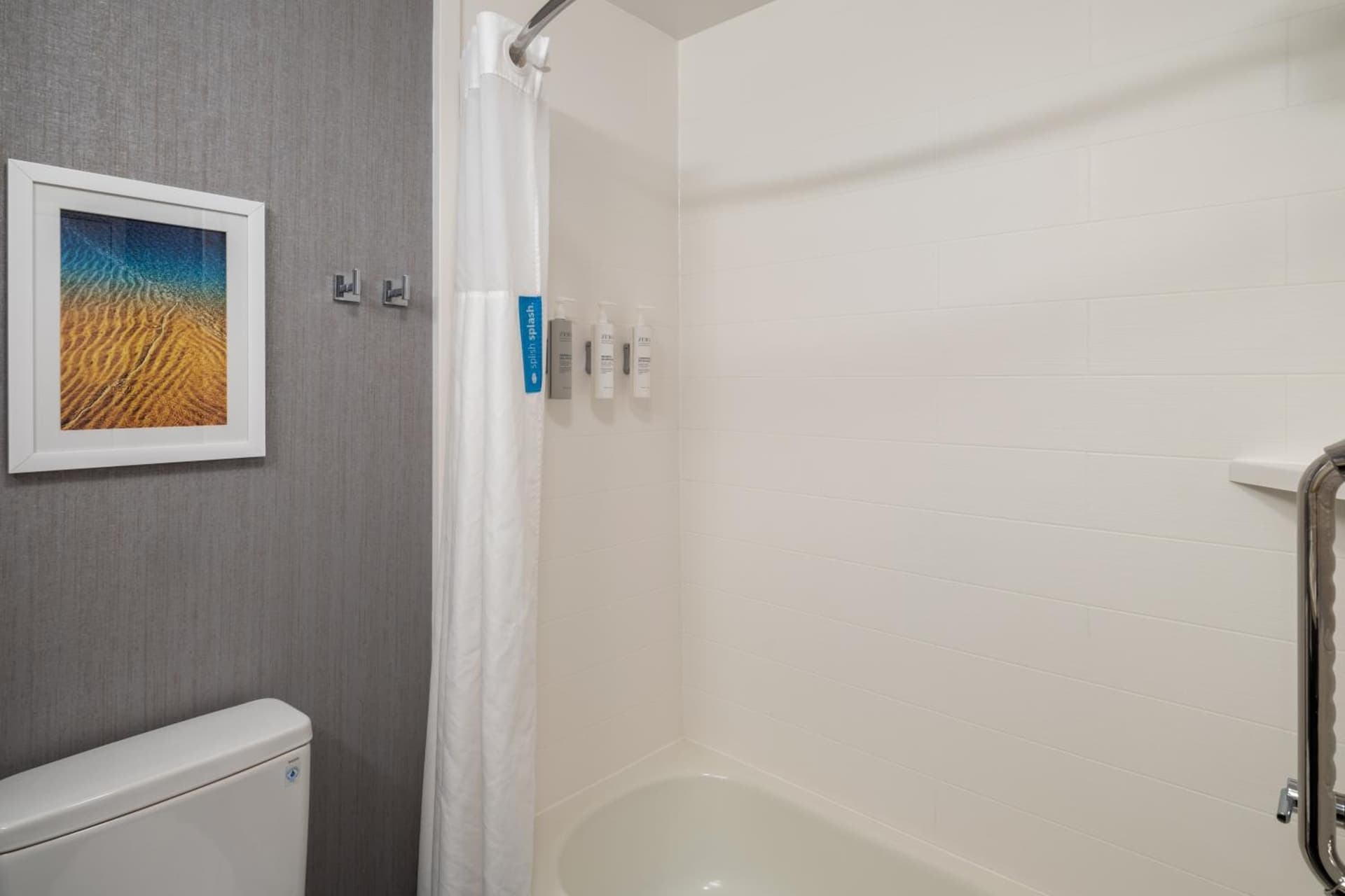 Hampton Inn & Suites Agoura Hills gallery photo in Agoura Hills, CA — image 43
