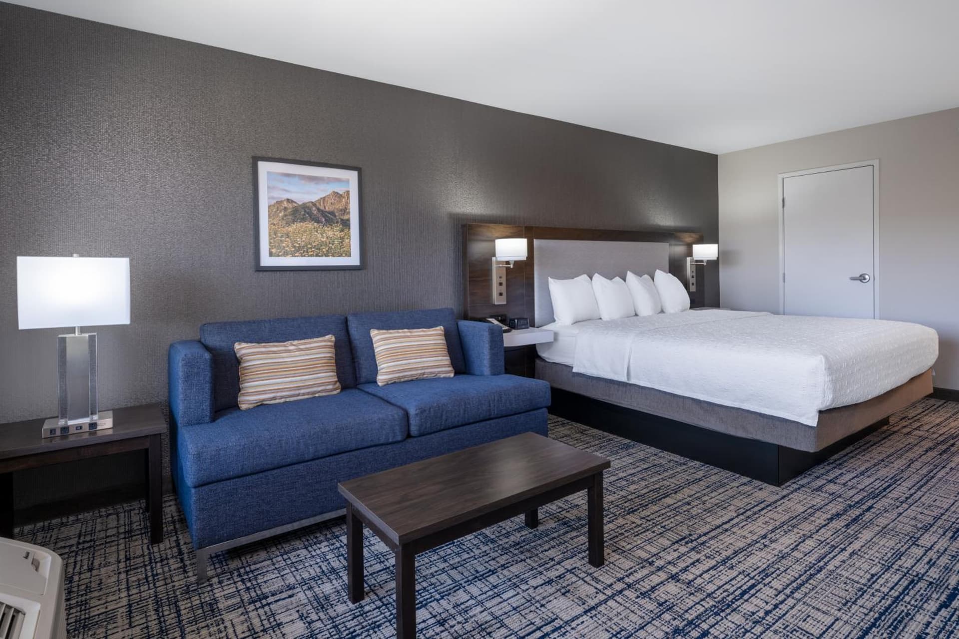 Hampton Inn & Suites Agoura Hills gallery photo in Agoura Hills, CA — image 63