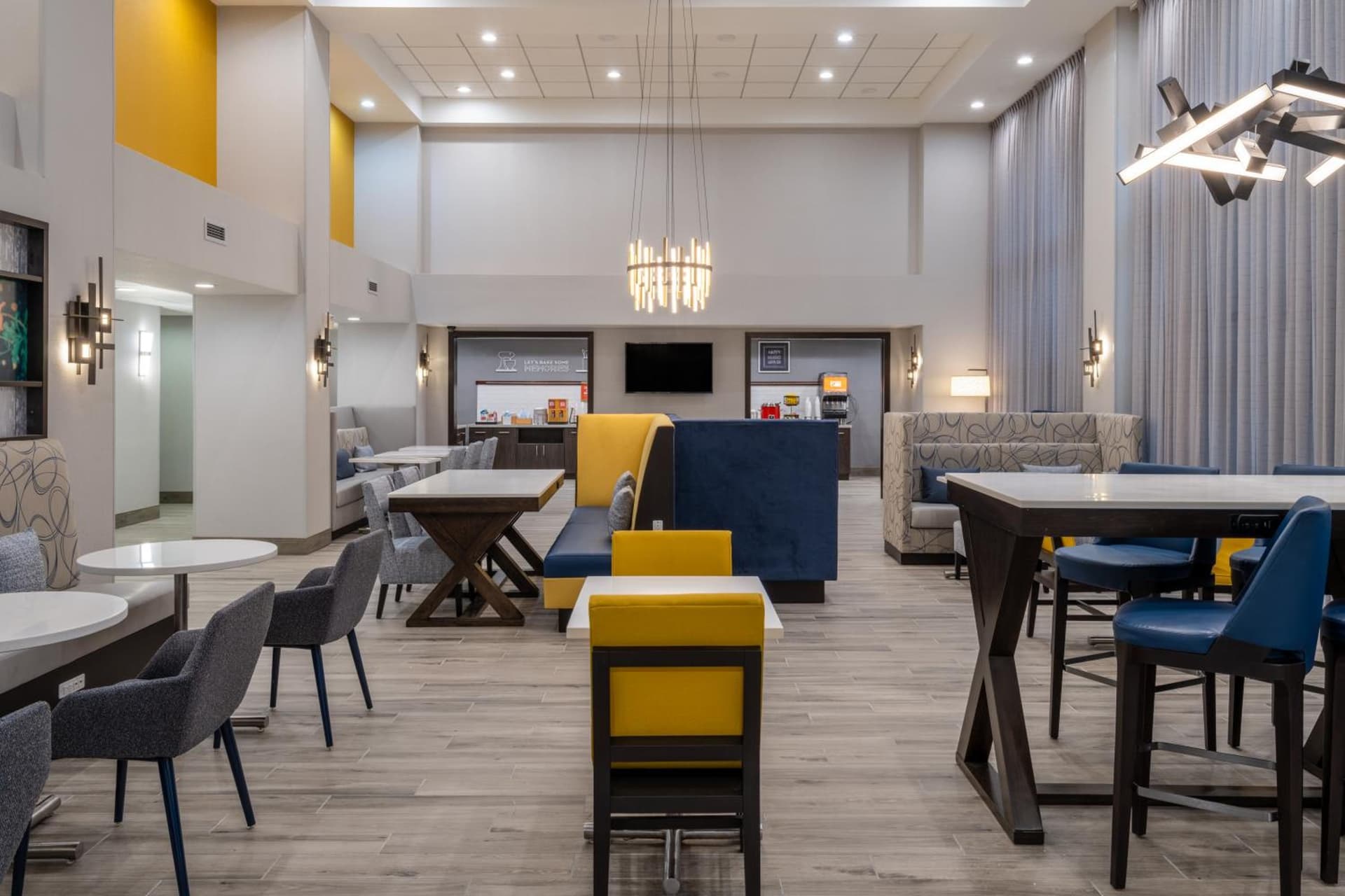 Hampton Inn & Suites Agoura Hills gallery photo in Agoura Hills, CA — image 81