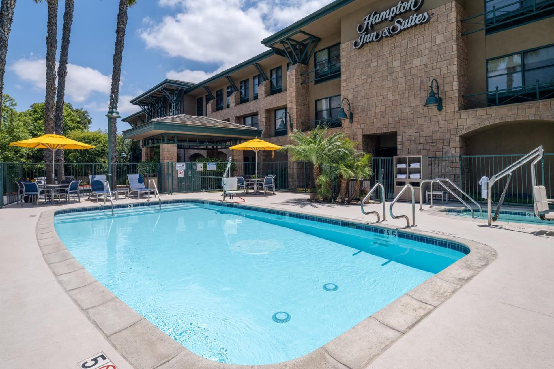 Hampton Inn & Suites Agoura Hills gallery photo in Agoura Hills, CA — image 47