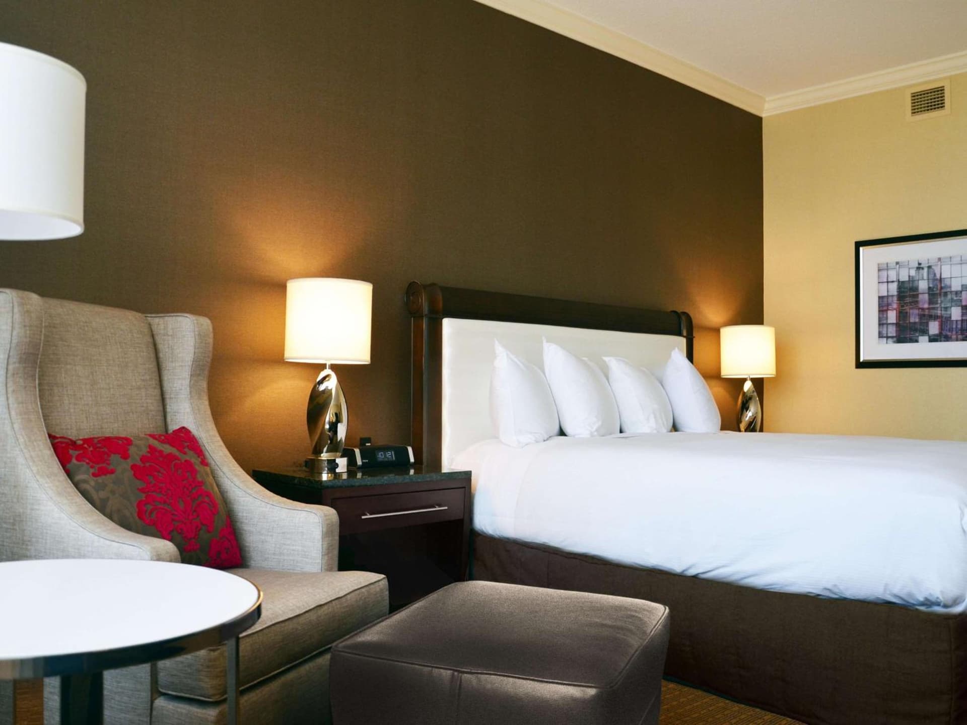Hilton Minneapolis gallery photo in Minneapolis, MN — image 77