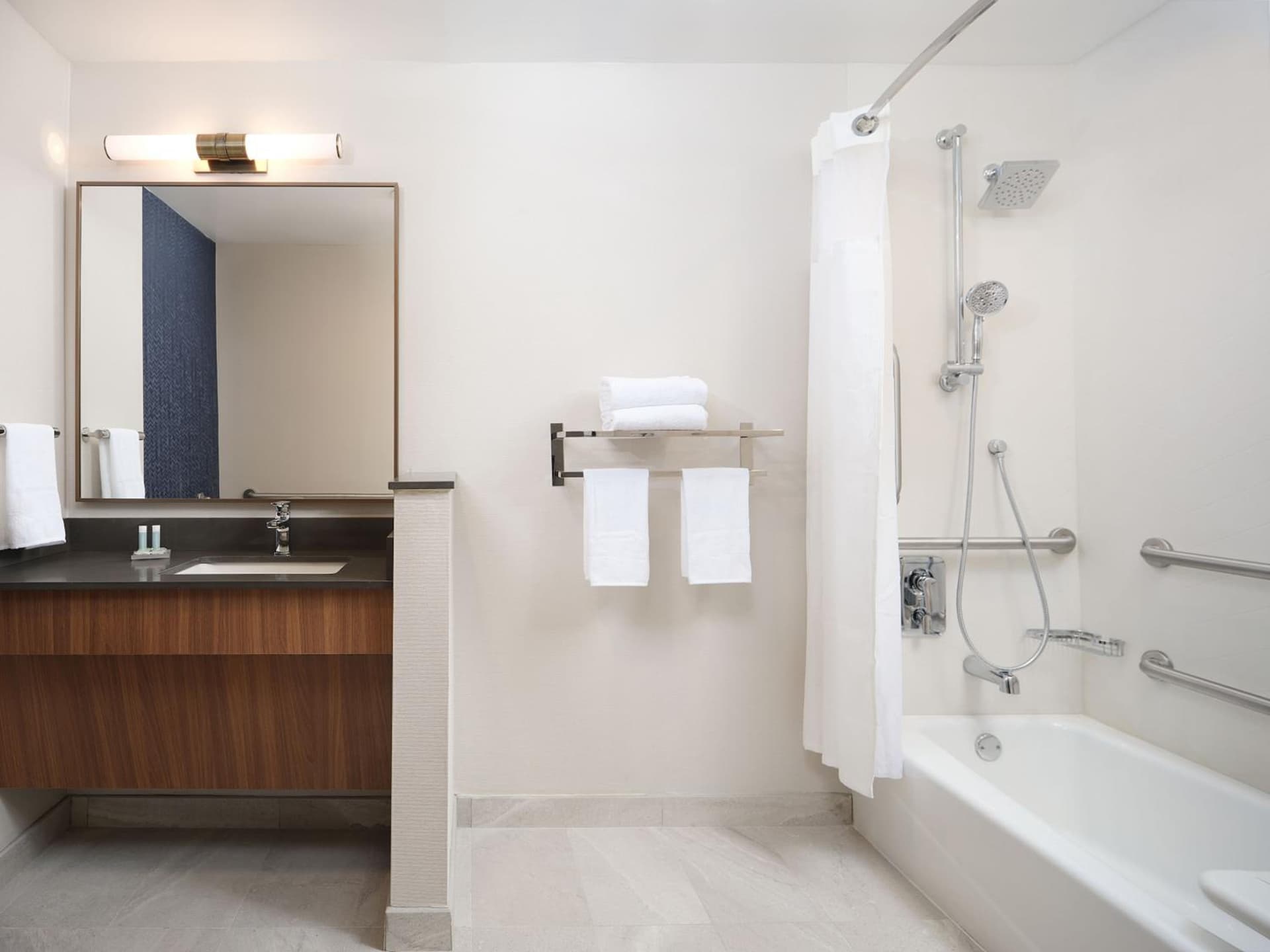 Fairfield Inn & Suites by Marriott Fort Lauderdale Northwest gallery photo in Tamarac, FL — image 23