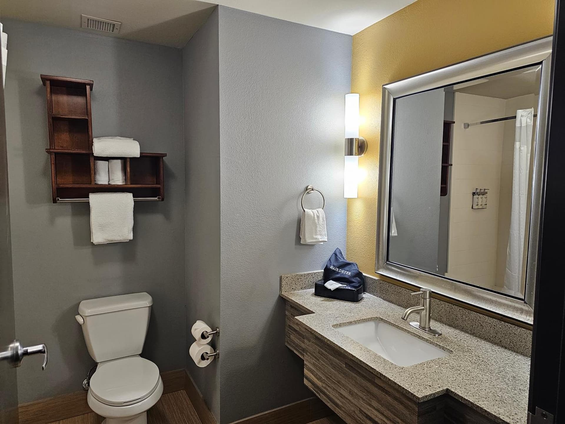 Holiday Inn Express & Suites Perry-National Fairground Area #34 by IHG gallery photo in Perry, GA — image 66