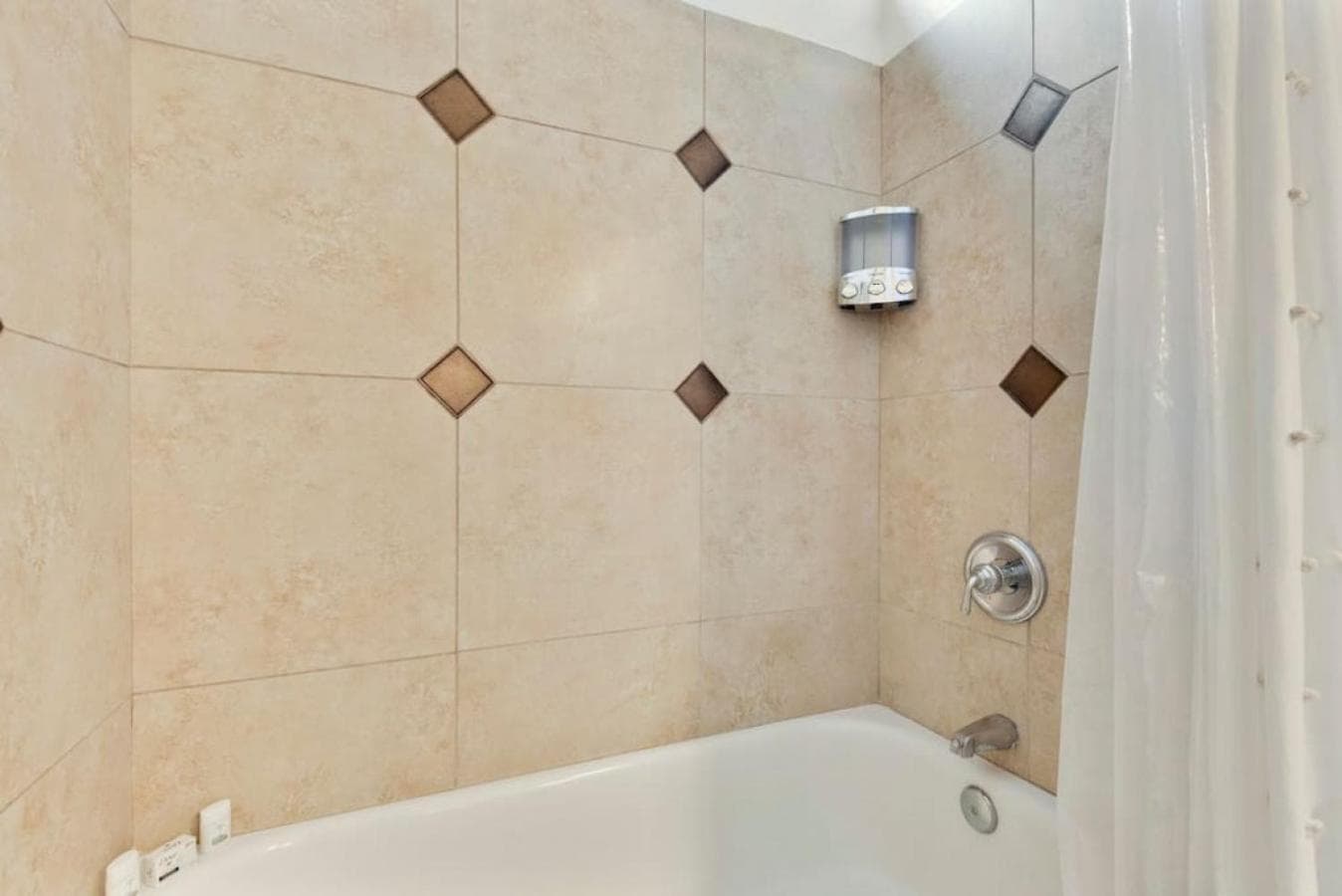 Gilbert Grandeur by Rather Be Properties gallery photo in Gilbert, AZ — image 22