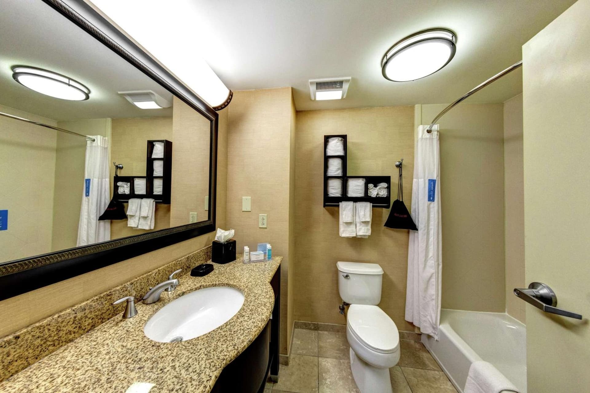 Hampton Inn & Suites Chadds Ford gallery photo in Glen Mills, PA — image 15