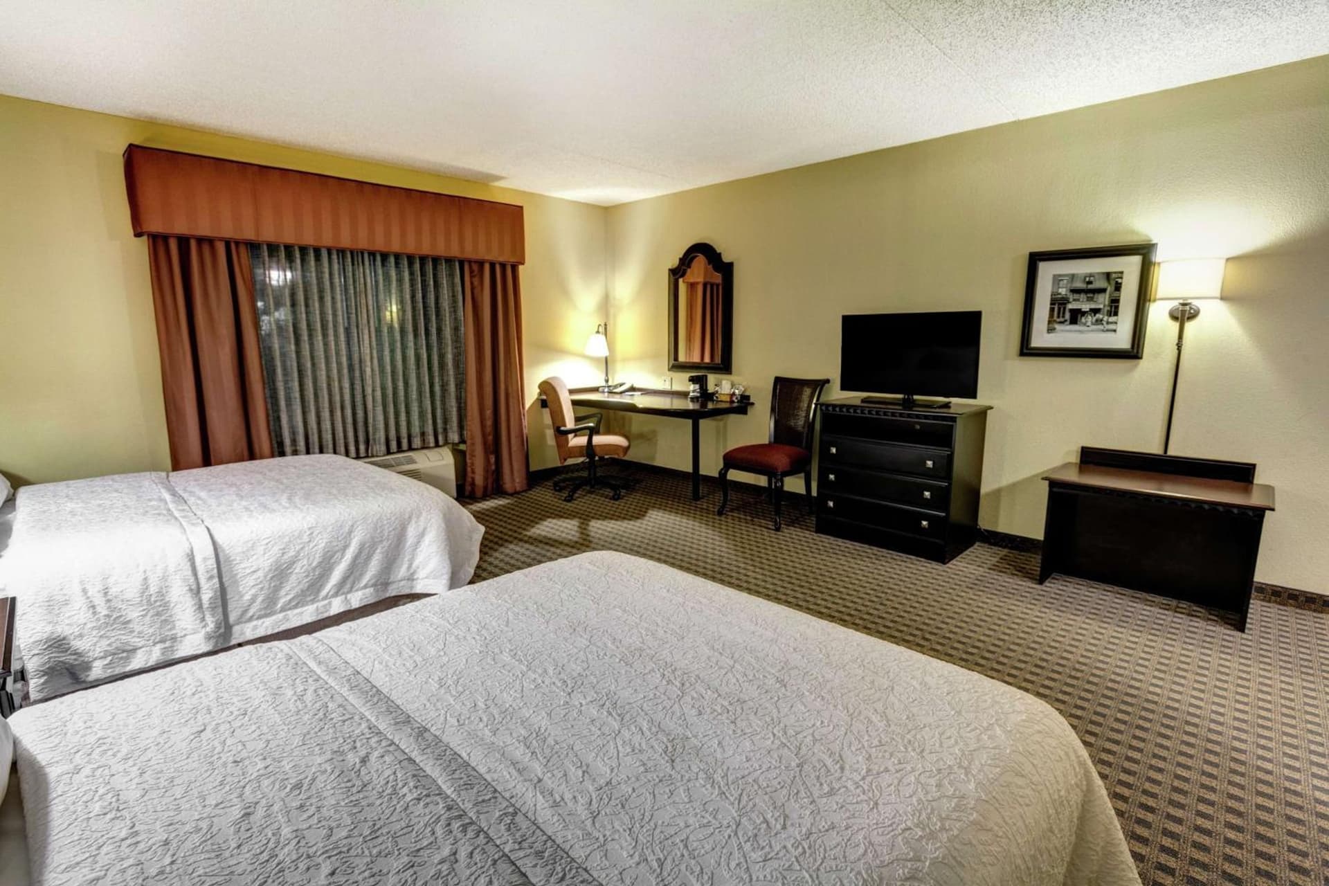 Hampton Inn & Suites Chadds Ford property views in Glen Mills, PA — gallery photo 3