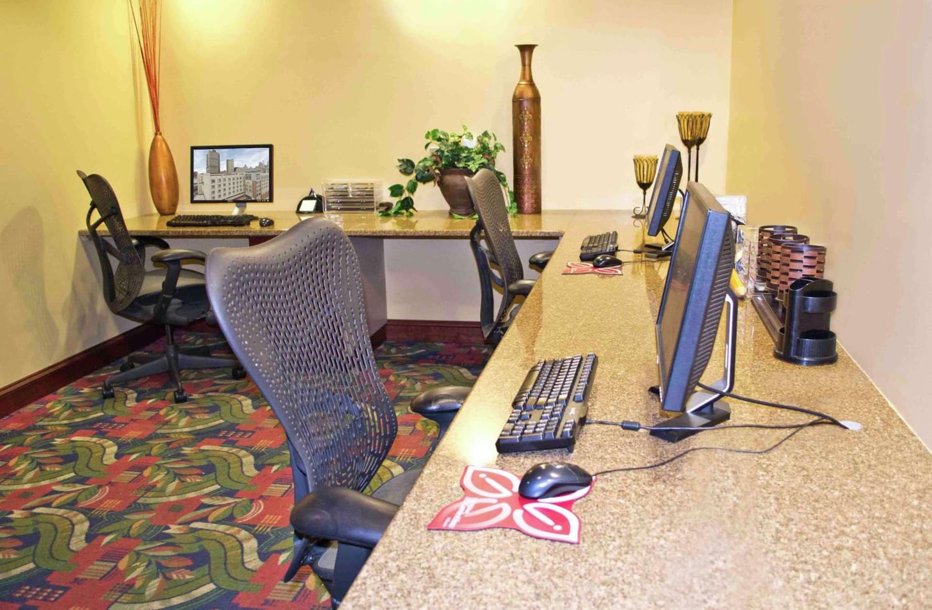 Hilton Garden Inn Philadelphia Center City gallery photo in Philadelphia, PA — image 19