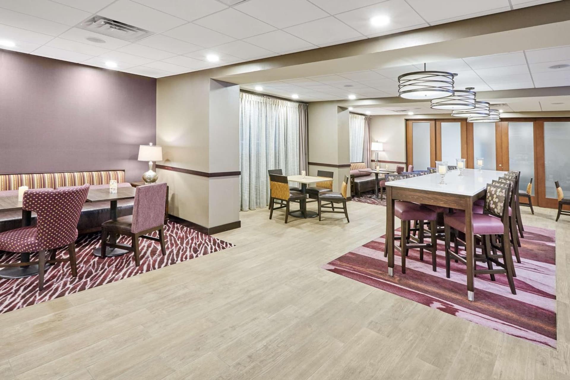 Hampton Inn Fond du Lac property views in Fond du Lac, WI — gallery photo 3