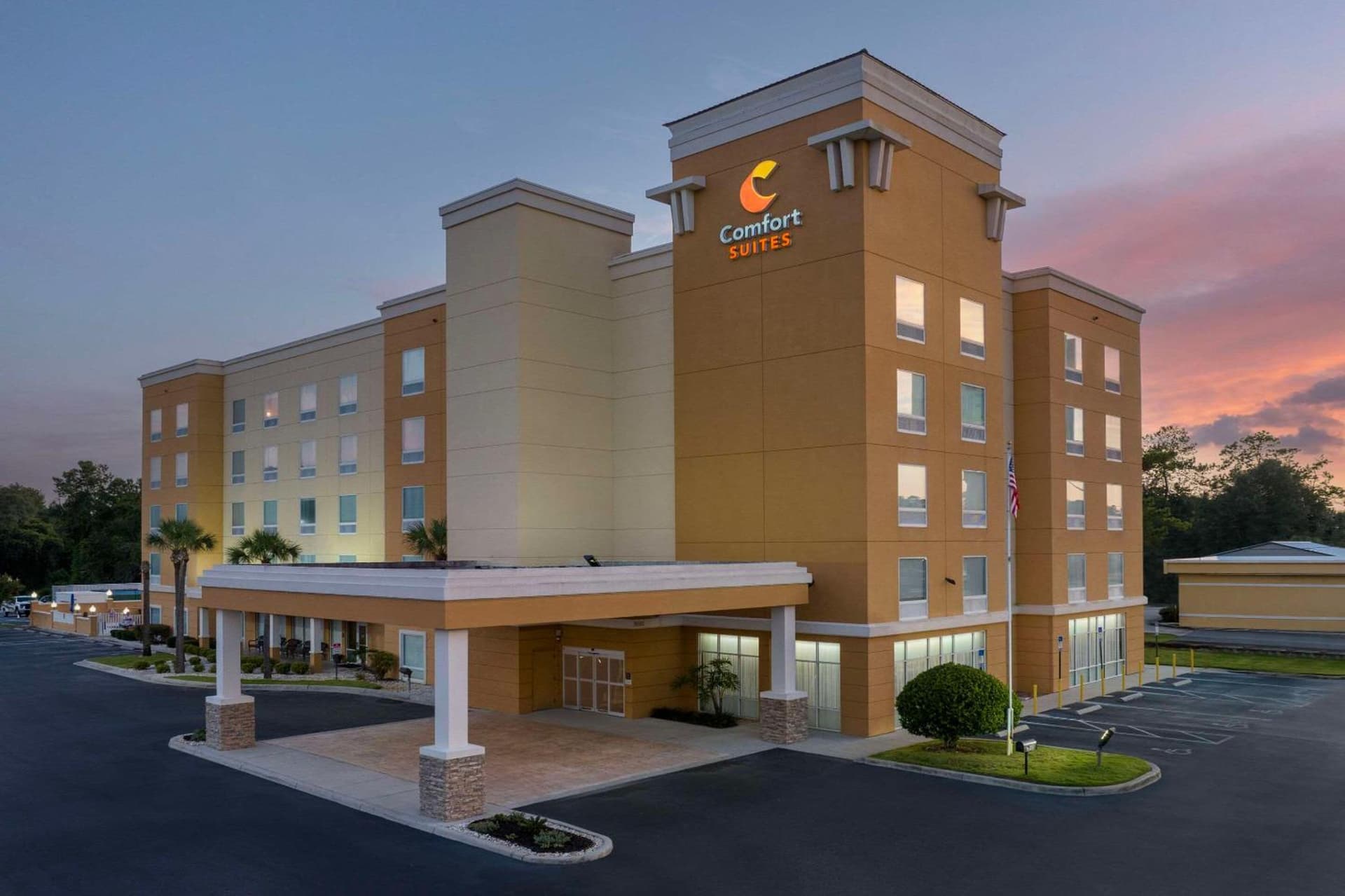 Comfort Suites Lake City featured exterior or lobby in Lake City, FL — similar hotel