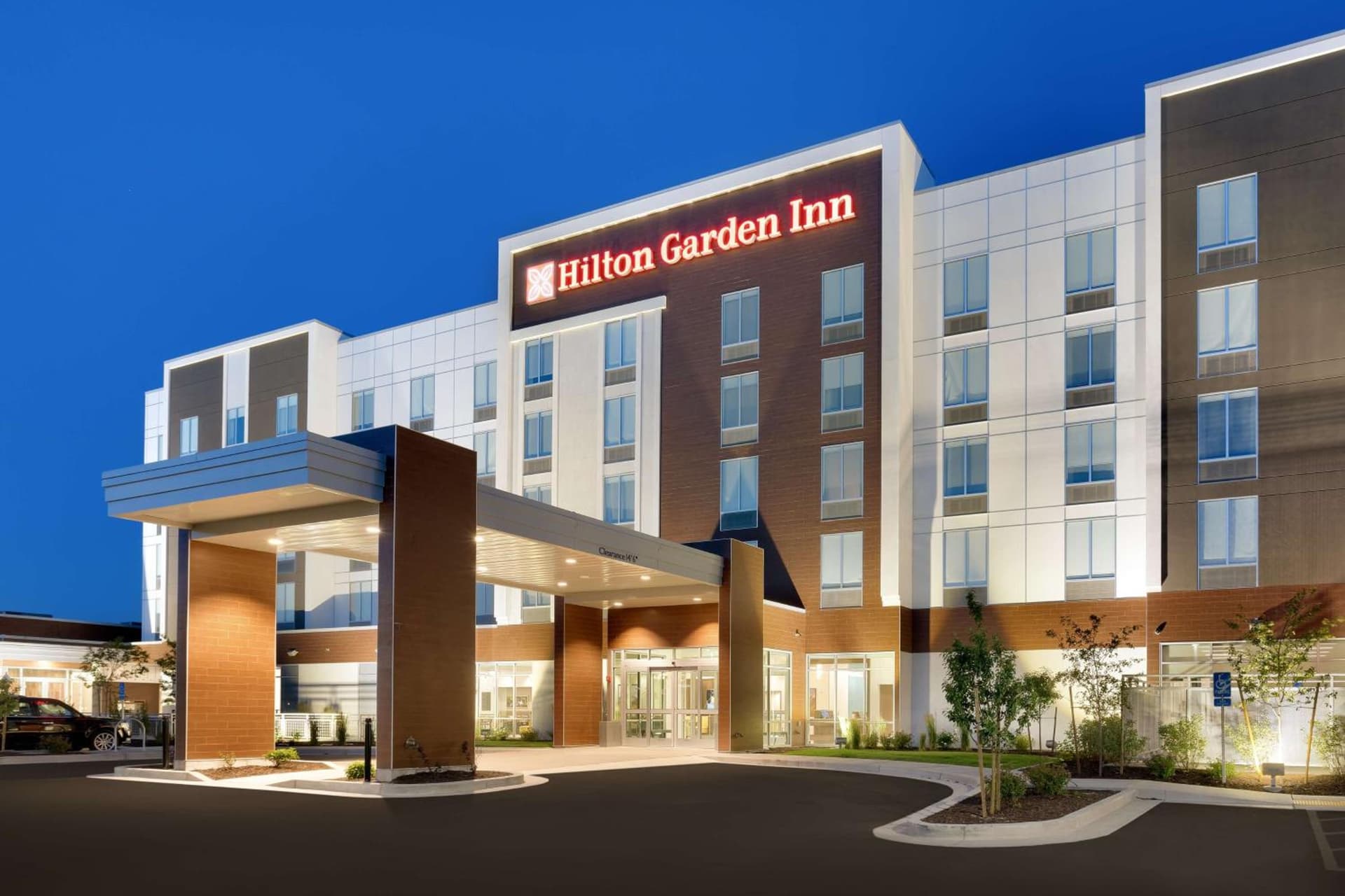 Hilton Garden Inn Lehi interior in Lehi, UT — gallery photo 2