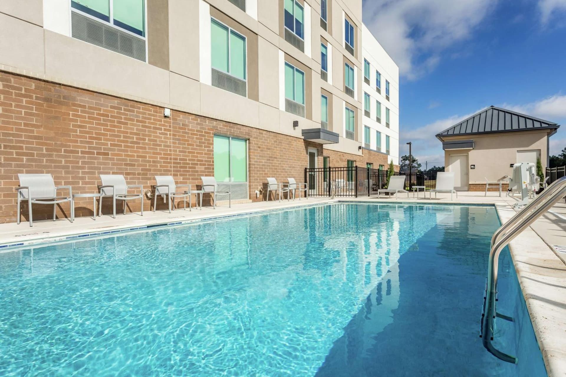 Hampton Inn & Suites Saraland Mobile gallery photo in Saraland, AL — image 12