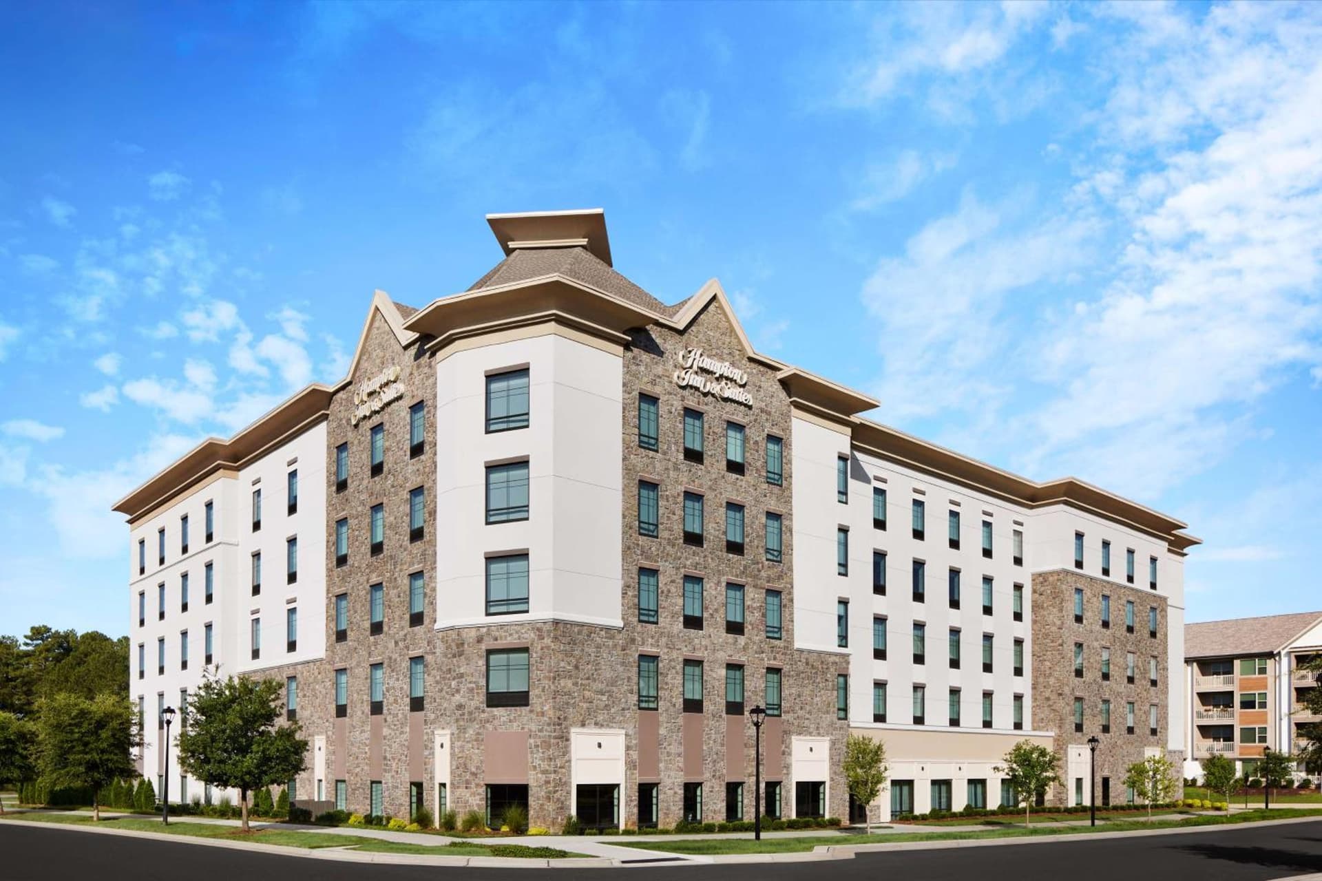 Hampton Inn & Suites Charlotte Steele Creek Road, NC gallery photo in Charlotte, NC — image 27