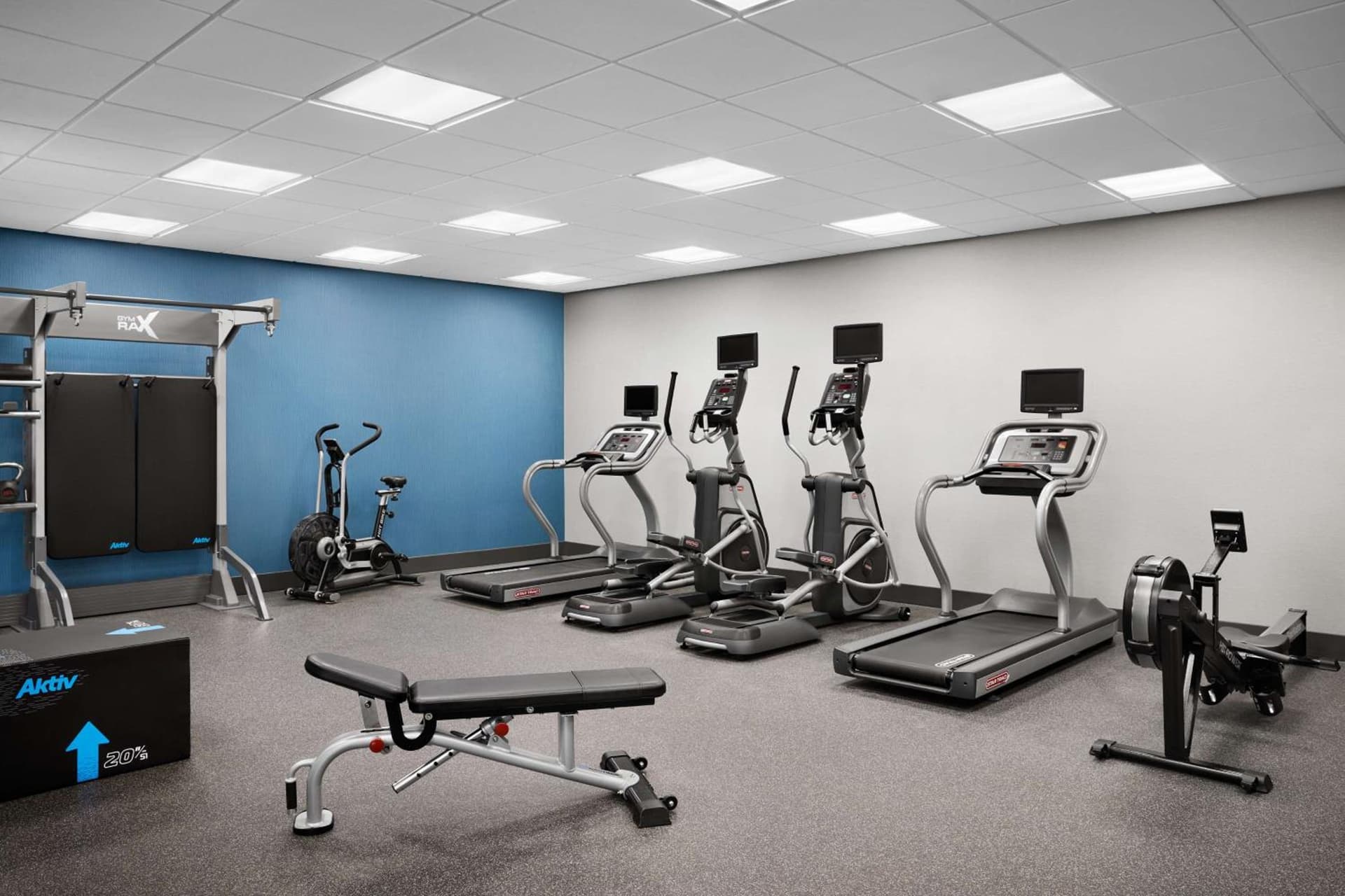 Hampton Inn & Suites Charlotte Steele Creek Road, NC gallery photo in Charlotte, NC — image 24