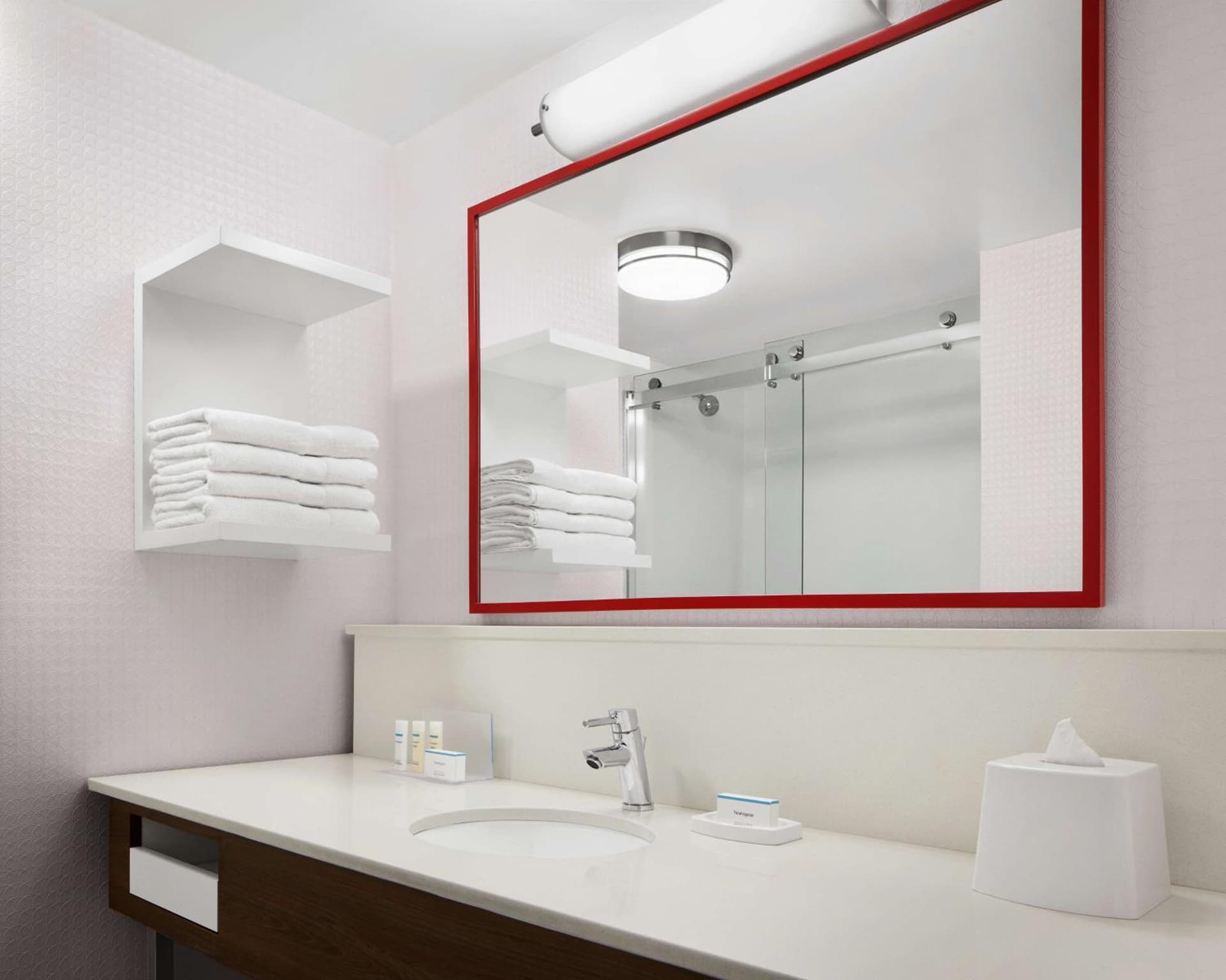 Hampton Inn & Suites Charlotte Steele Creek Road, NC gallery photo in Charlotte, NC — image 21
