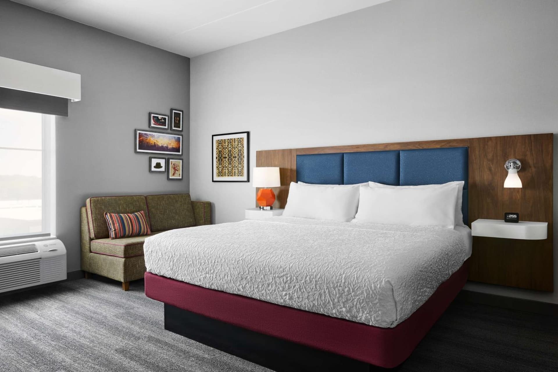 Hampton Inn & Suites Charlotte Steele Creek Road, NC gallery photo in Charlotte, NC — image 14