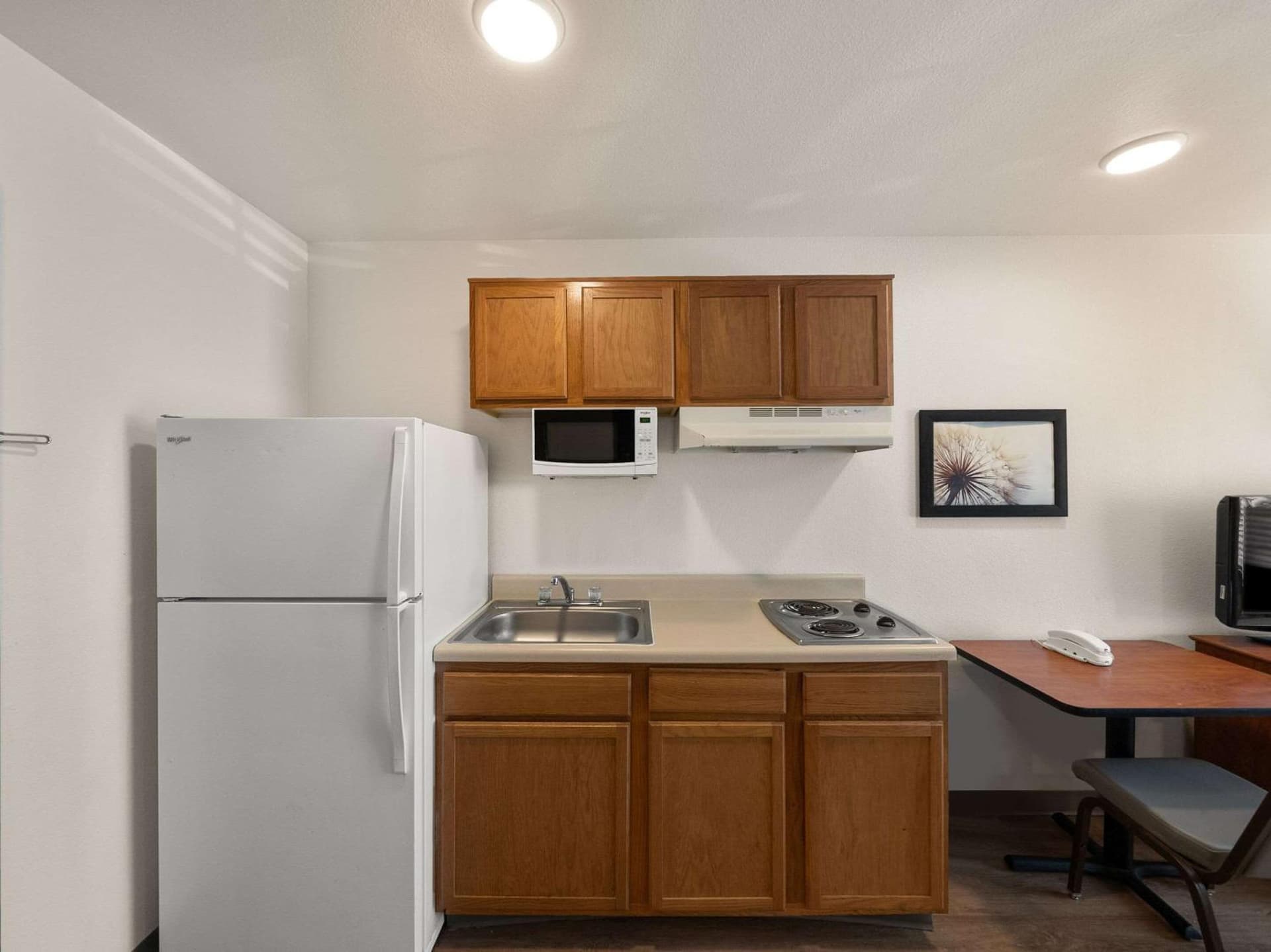 WoodSpring Suites Dallas Rockwall gallery photo in Rockwall, TX — image 16