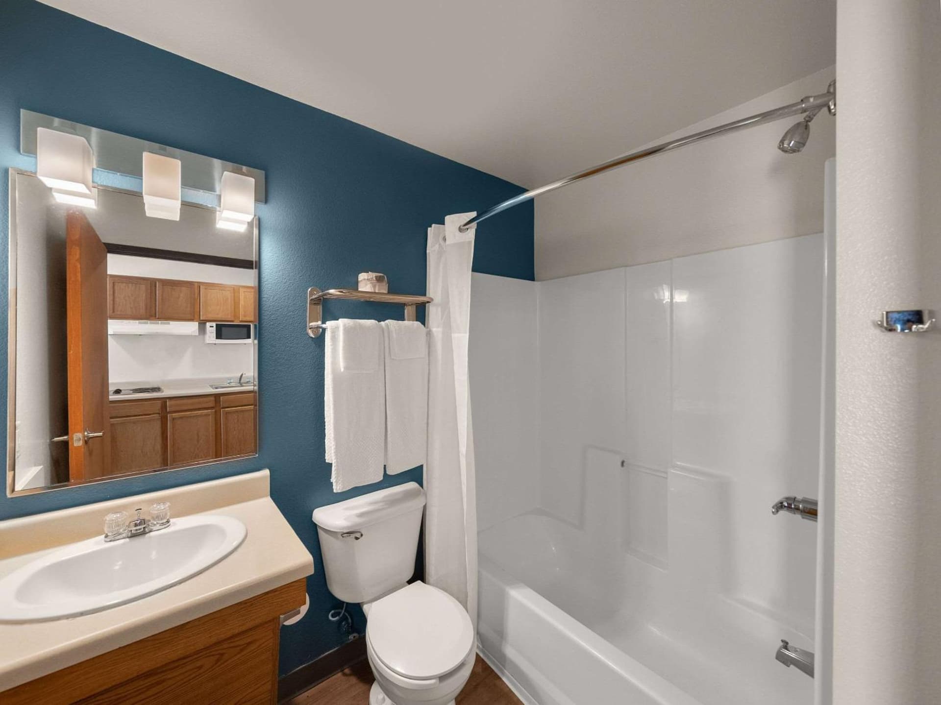 WoodSpring Suites Dallas Rockwall gallery photo in Rockwall, TX — image 18