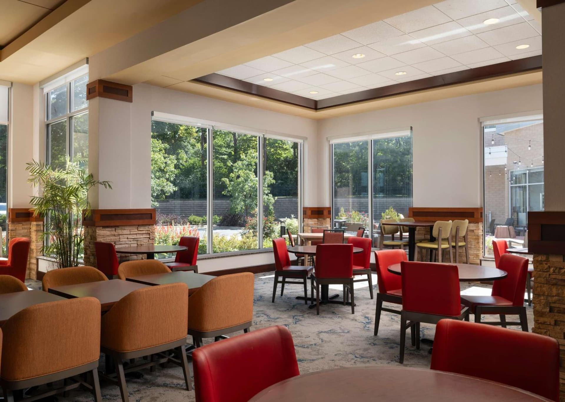 Hilton Garden Inn Ann Arbor gallery photo in Ann Arbor, MI — image 17