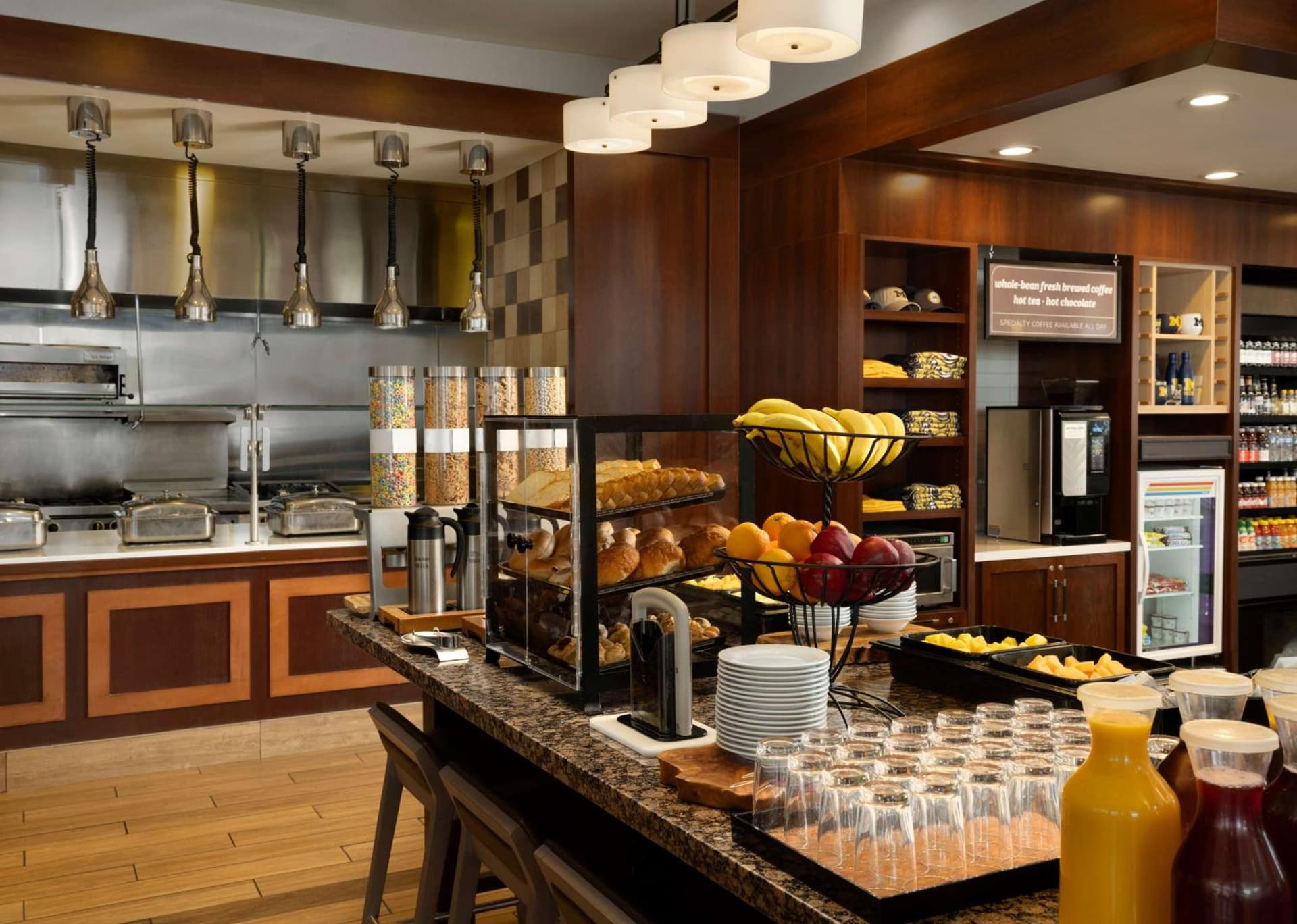 Hilton Garden Inn Ann Arbor interior in Ann Arbor, MI — gallery photo 2
