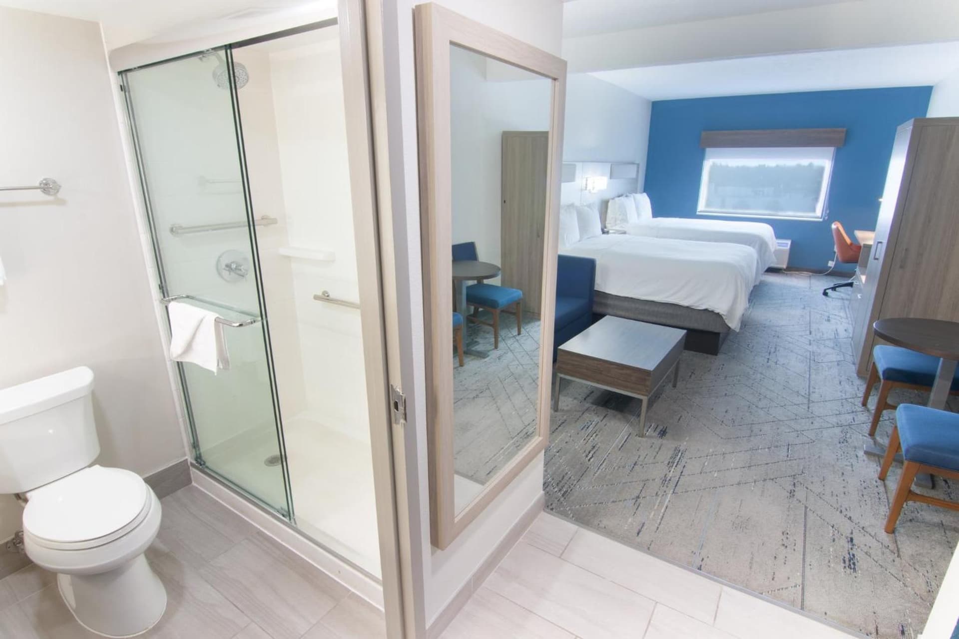 Holiday Inn Express and Suites Fort Lauderdale Airport West by IHG gallery photo in Davie, FL — image 52
