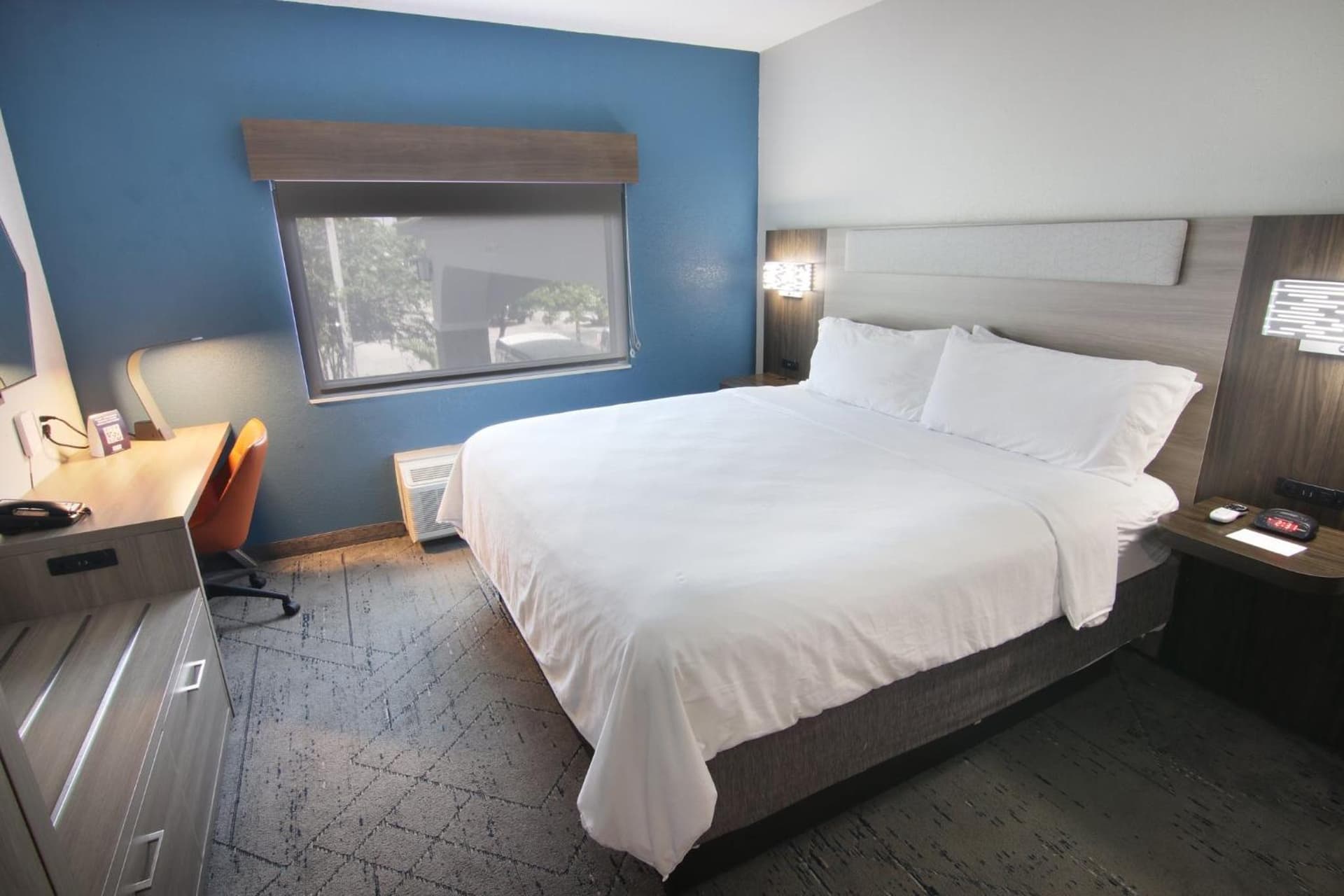 Holiday Inn Express and Suites Fort Lauderdale Airport West by IHG gallery photo in Davie, FL — image 45
