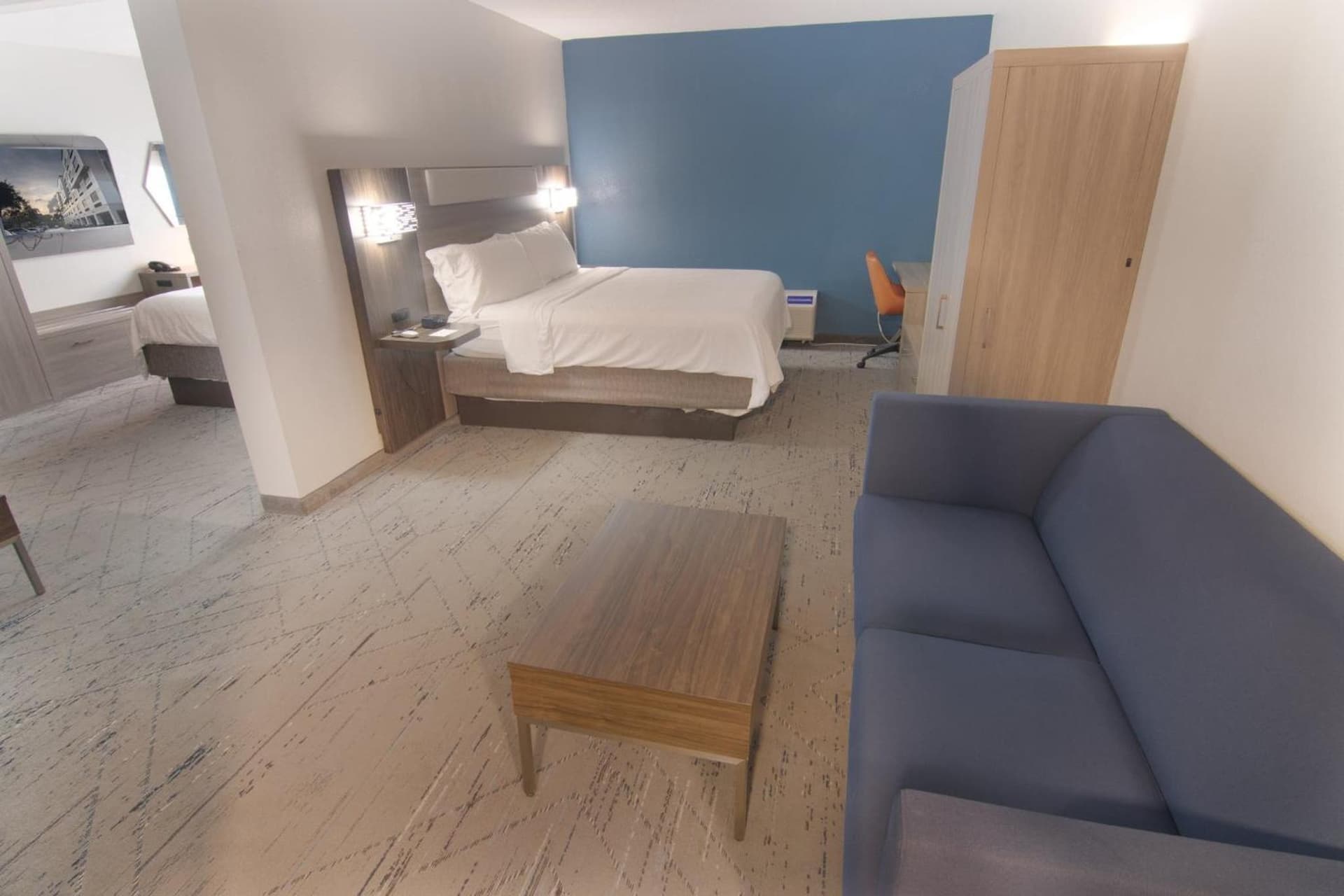 Holiday Inn Express and Suites Fort Lauderdale Airport West by IHG gallery photo in Davie, FL — image 48