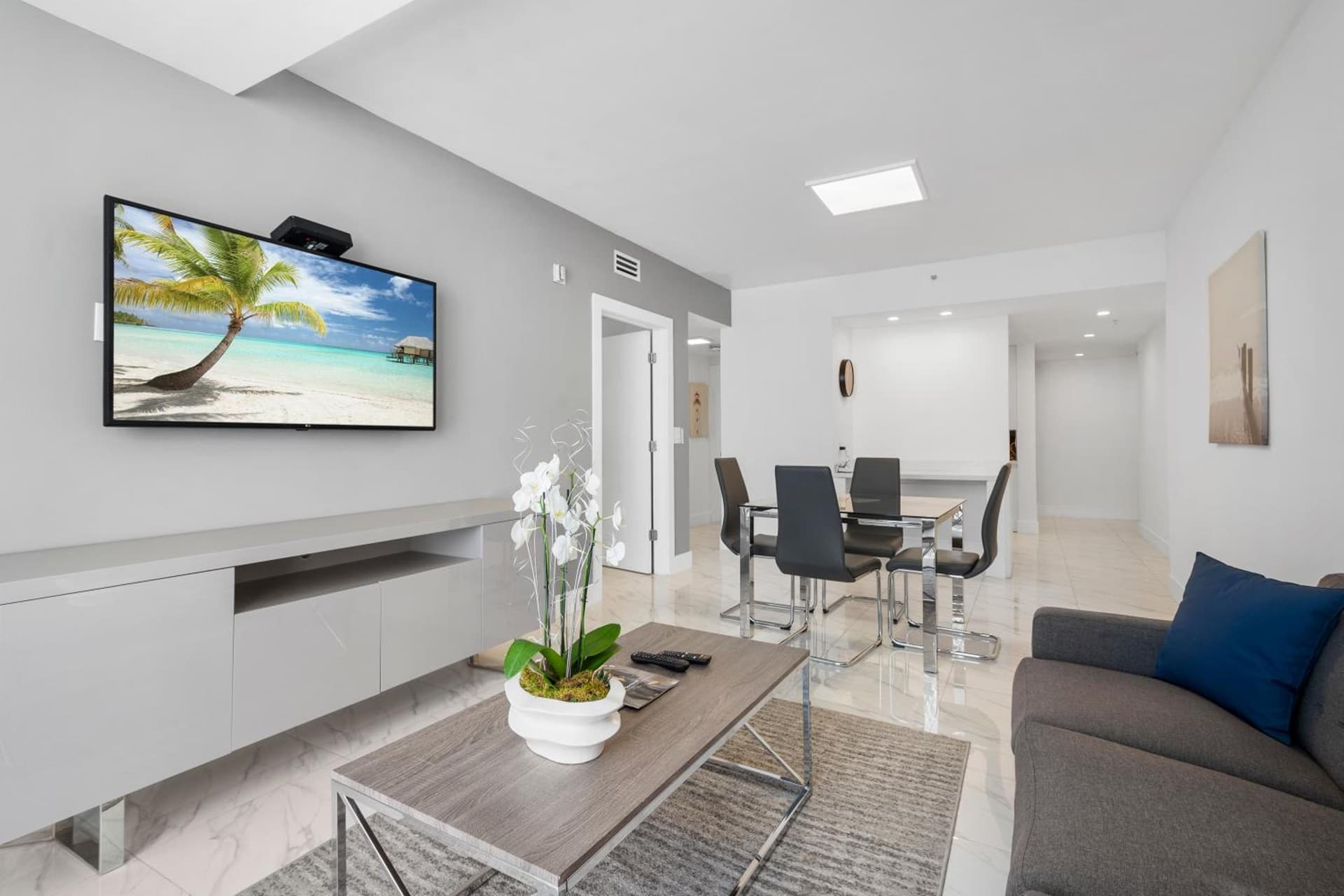 Fortune House Hotel Suites gallery photo in Miami, FL — image 86