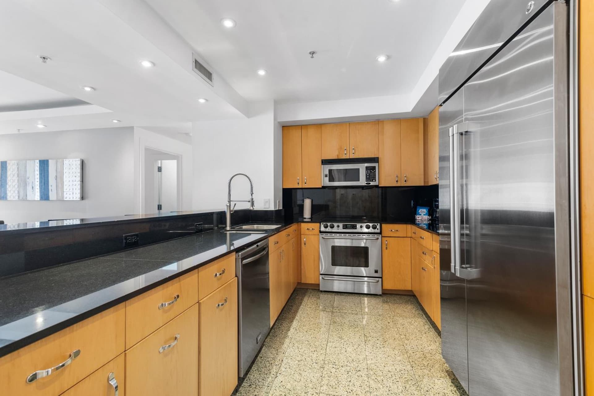 Fortune House Hotel Suites gallery photo in Miami, FL — image 34