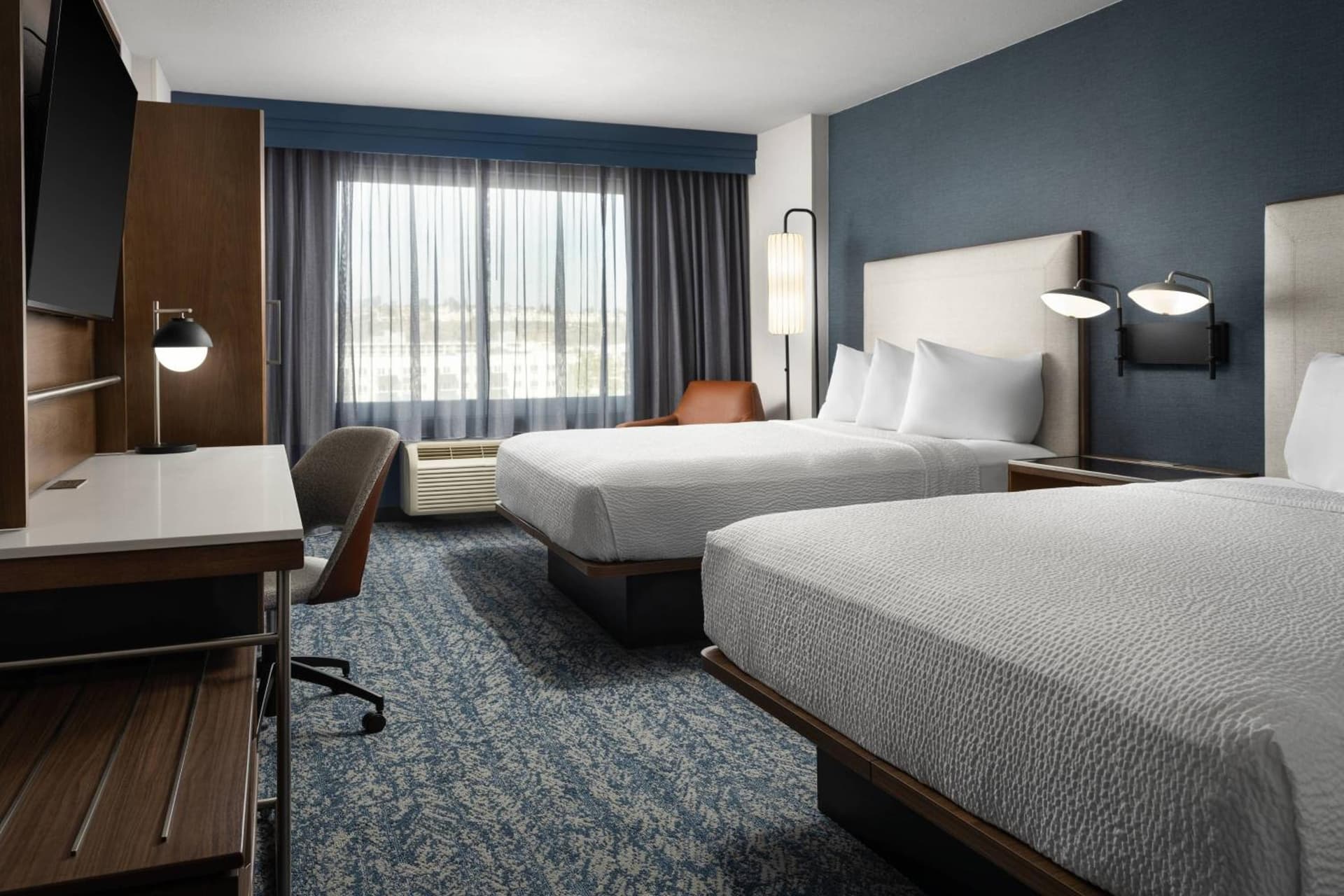 Courtyard by Marriott San Diego Mission Valley/Hotel Circle property views in San Diego, CA — gallery photo 3