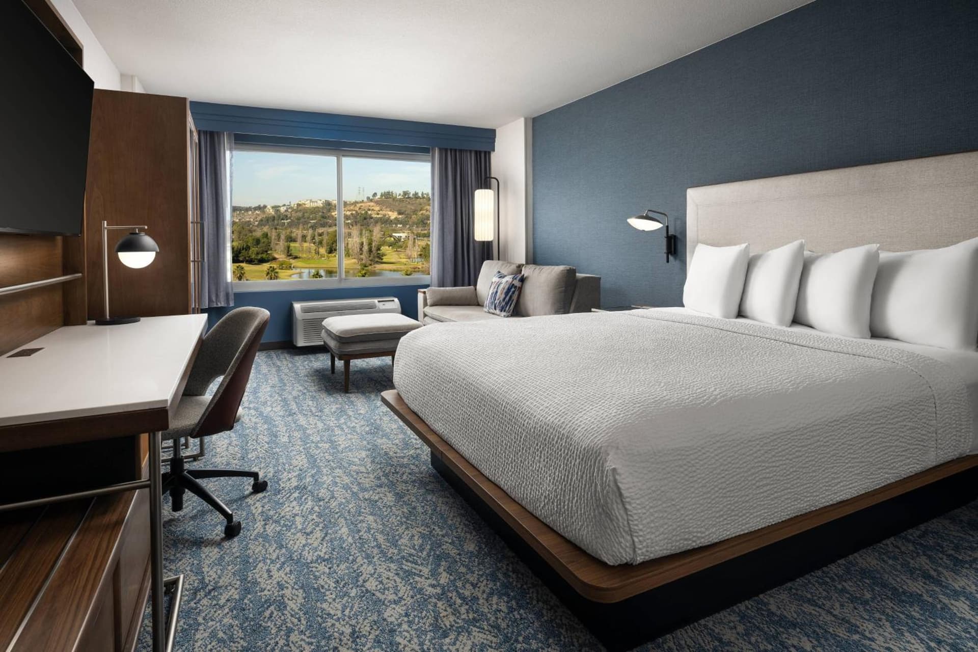 Courtyard by Marriott San Diego Mission Valley/Hotel Circle gallery photo in San Diego, CA — image 20