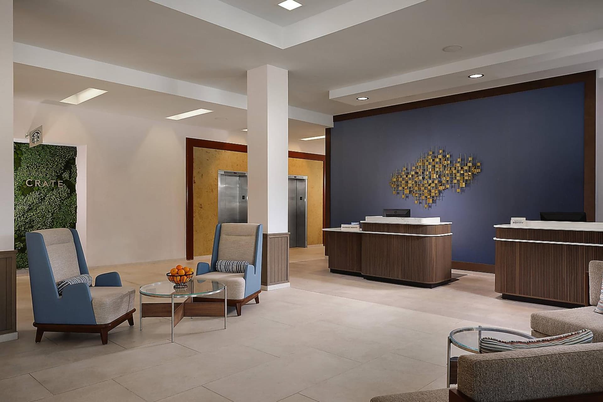 Courtyard by Marriott San Diego Mission Valley/Hotel Circle interior in San Diego, CA — gallery photo 2