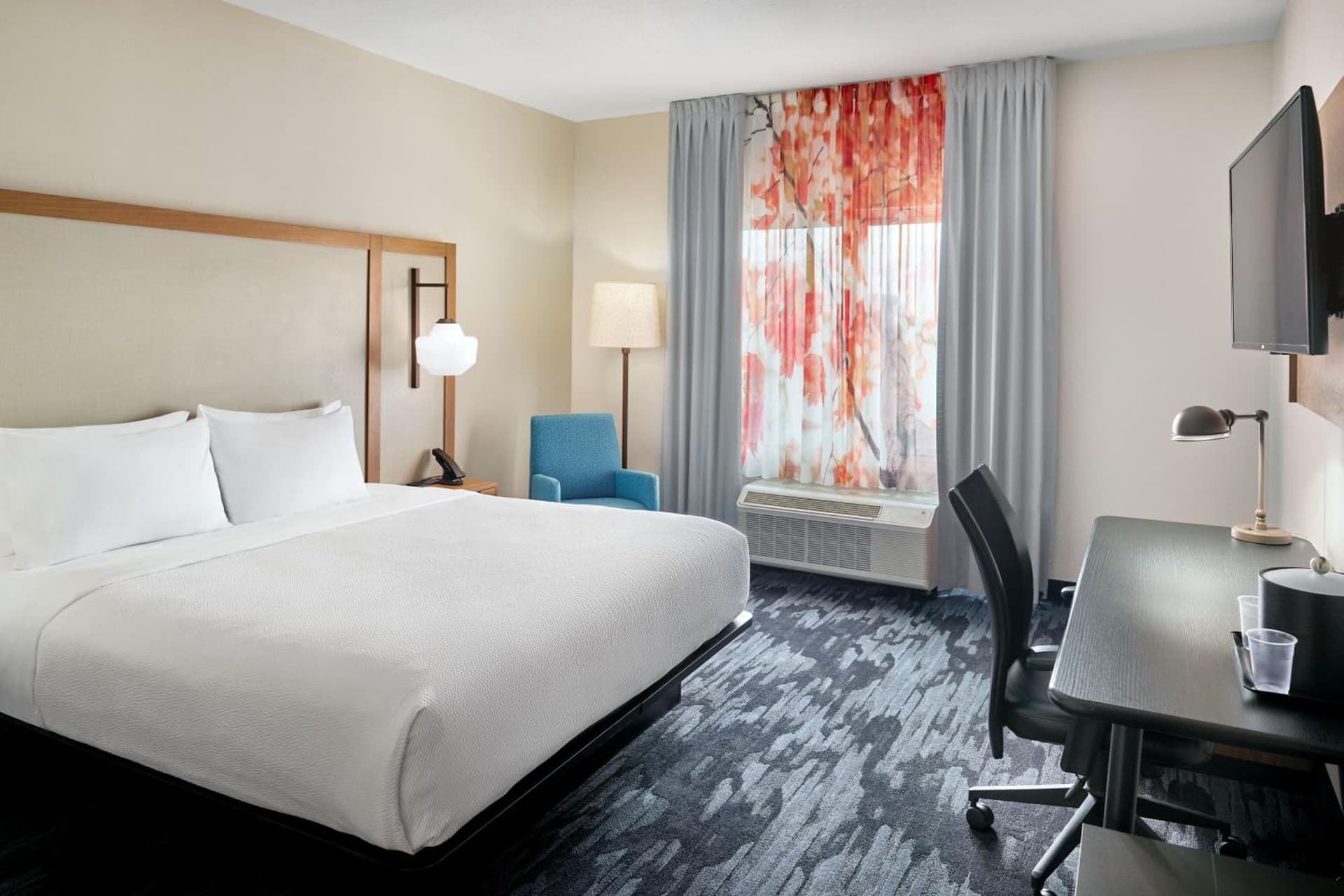 Fairfield Inn & Suites by Marriott Warner Robins property views in Warner Robins, GA — gallery photo 3