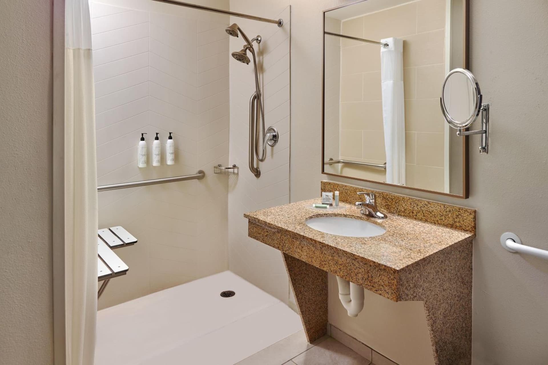 Fairfield Inn & Suites by Marriott Warner Robins gallery photo in Warner Robins, GA — image 6