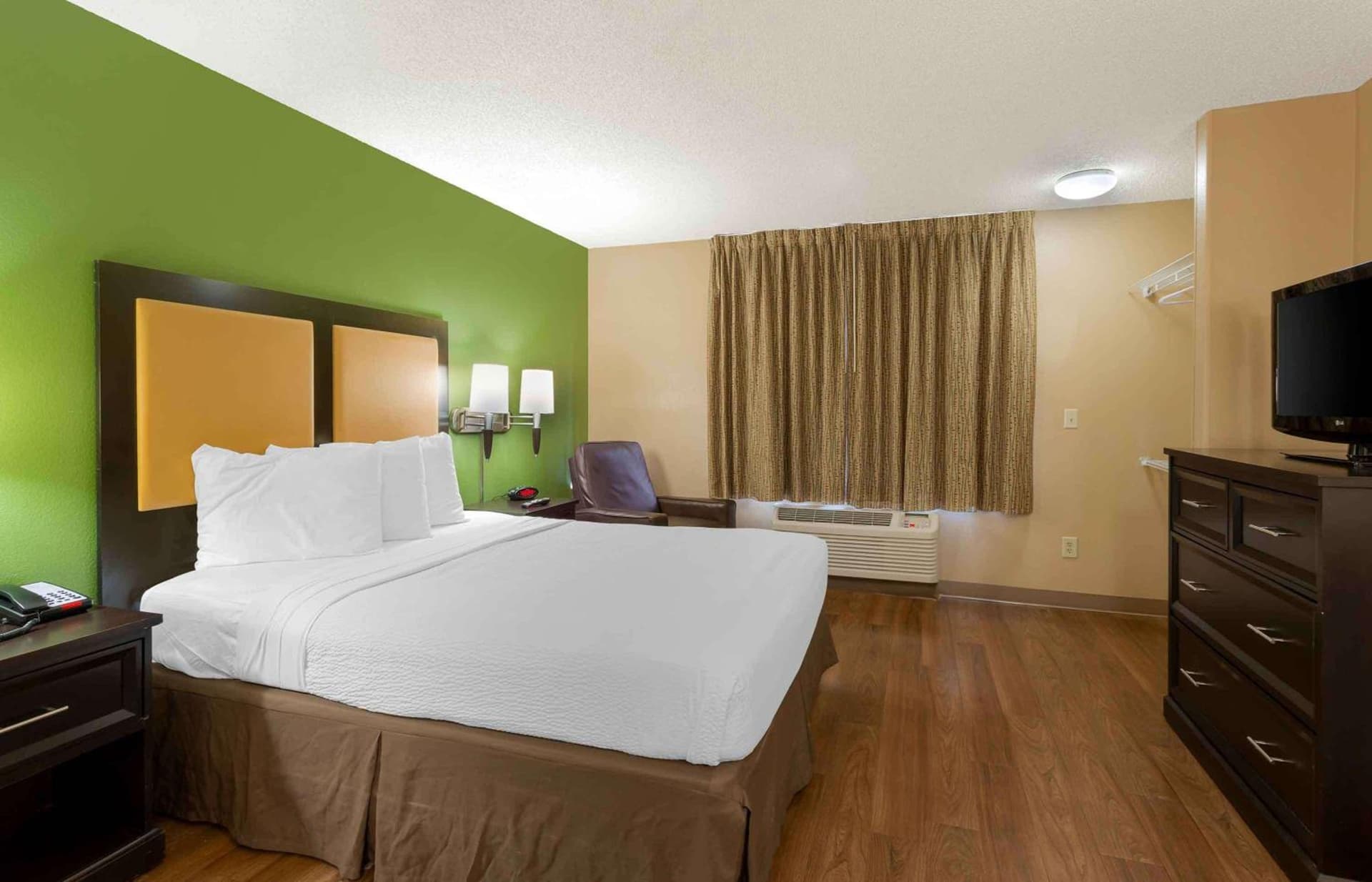 Extended Stay America Select Suites - Salt Lake City - Sandy gallery photo in Sandy, UT — image 5