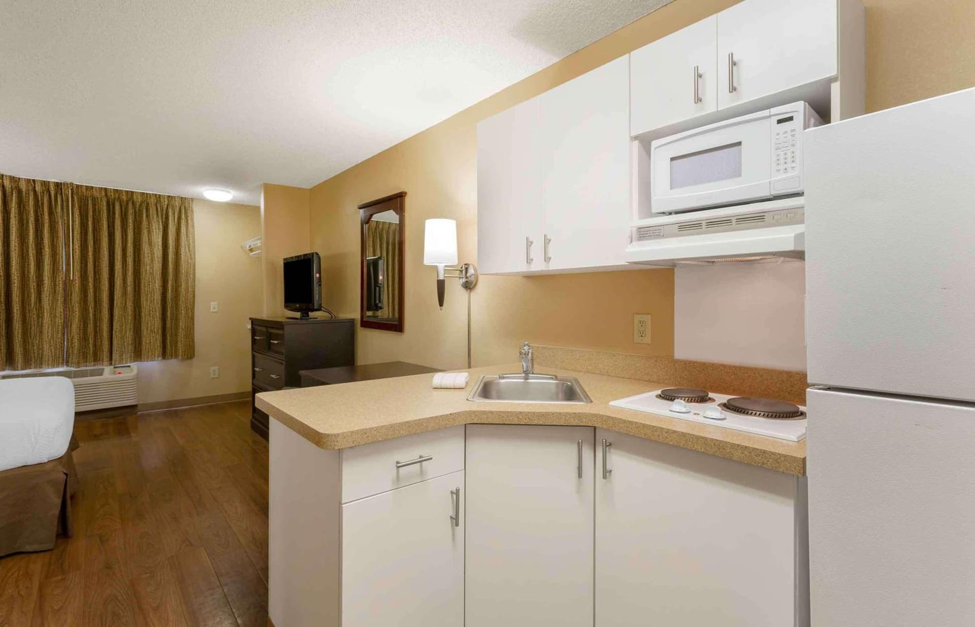 Extended Stay America Select Suites - Salt Lake City - Sandy gallery photo in Sandy, UT — image 41
