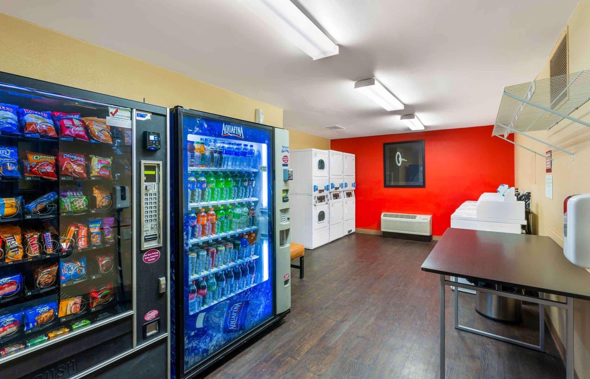 Extended Stay America Select Suites - Salt Lake City - Sandy gallery photo in Sandy, UT — image 21