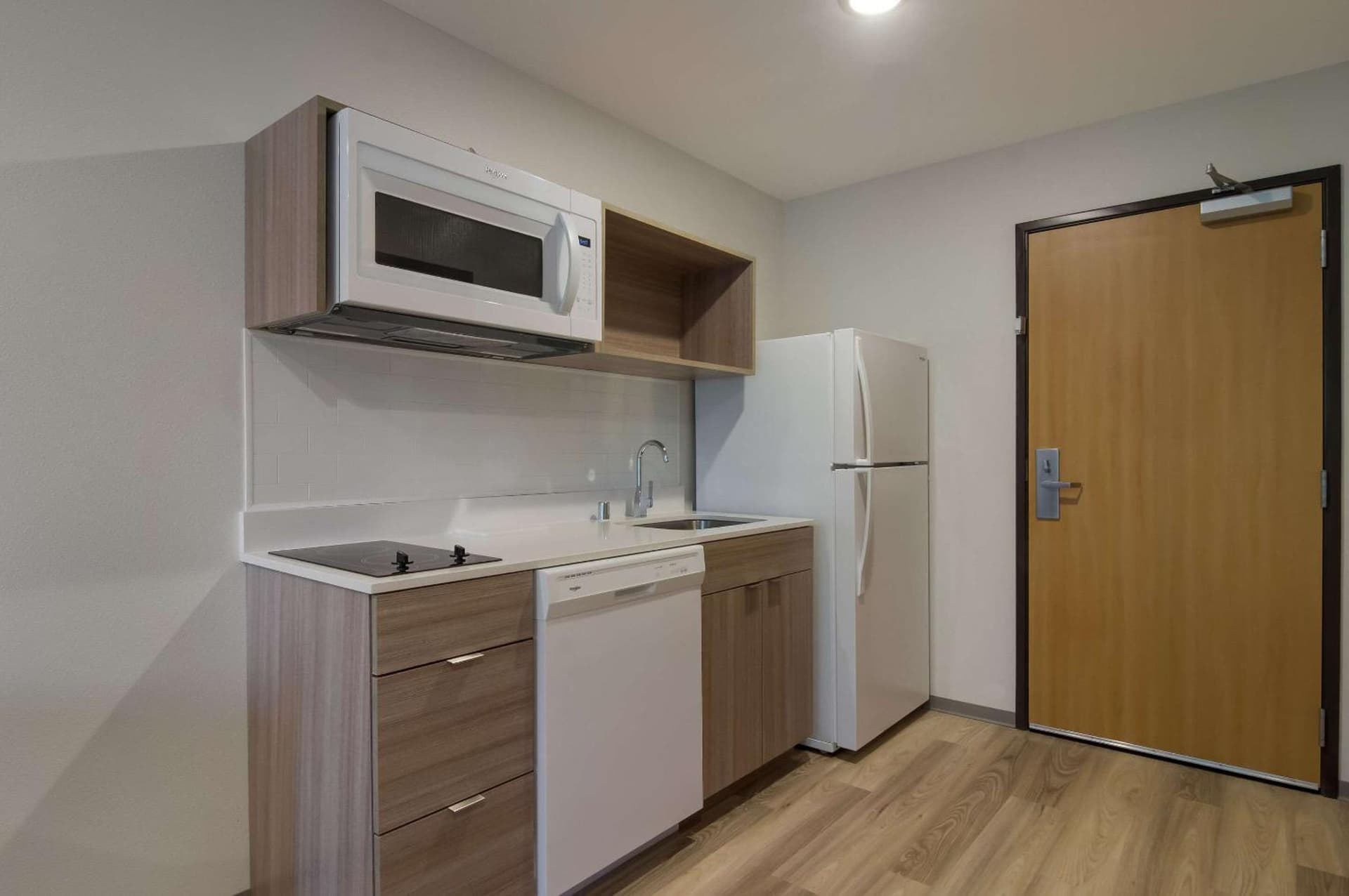WoodSpring Suites Olympia - Lacey gallery photo in Olympia, WA — image 12