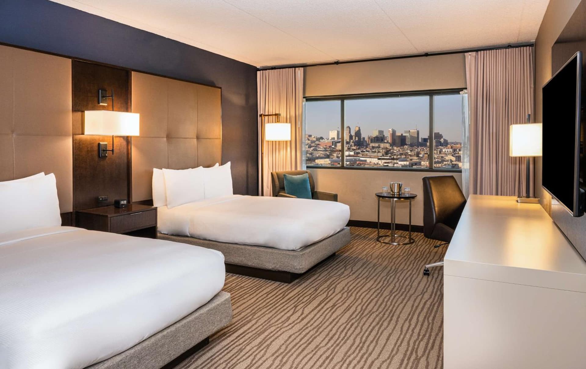 DoubleTree by Hilton Hotel Newark Airport gallery photo in Newark, NJ — image 60