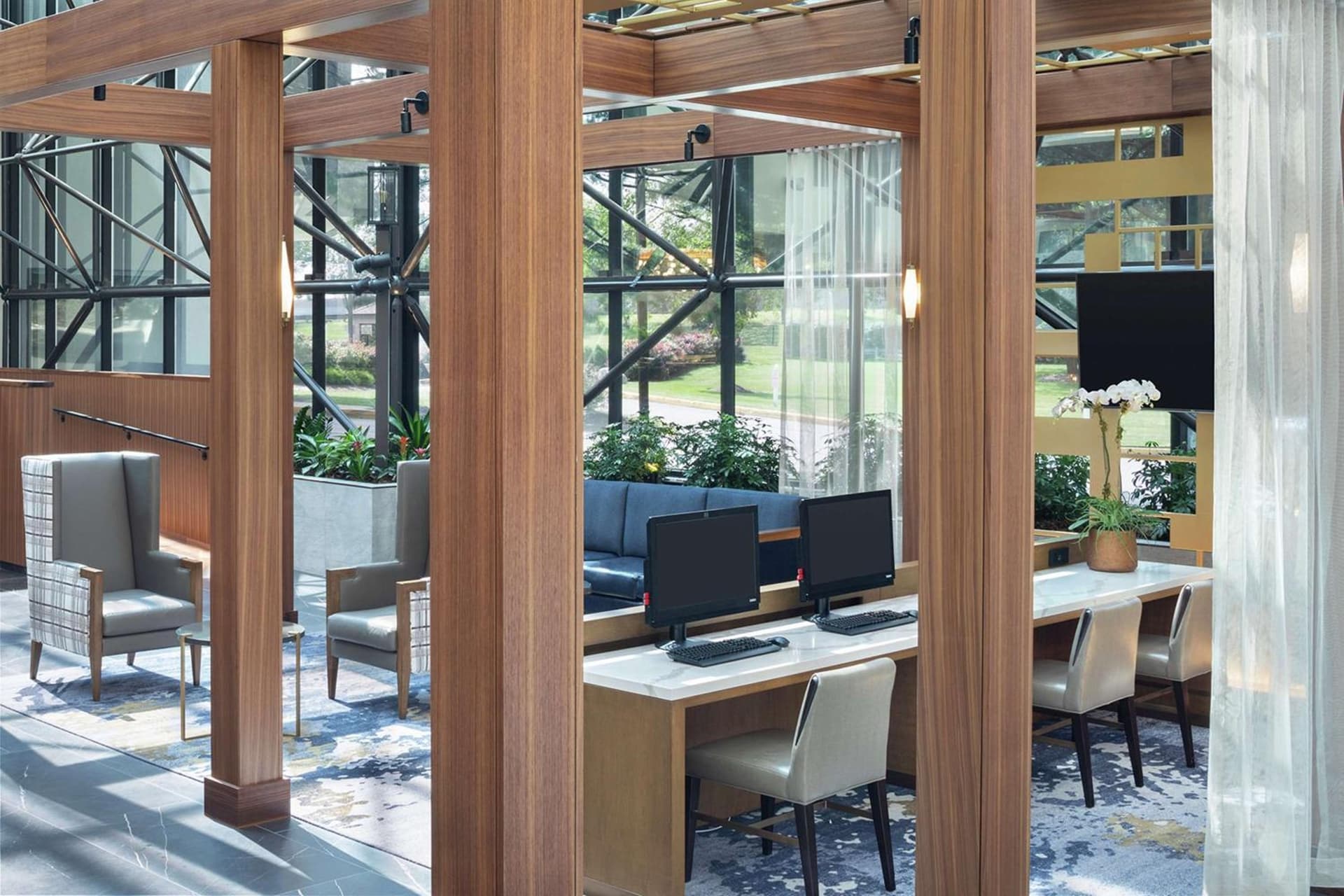 DoubleTree by Hilton Hotel Newark Airport gallery photo in Newark, NJ — image 47