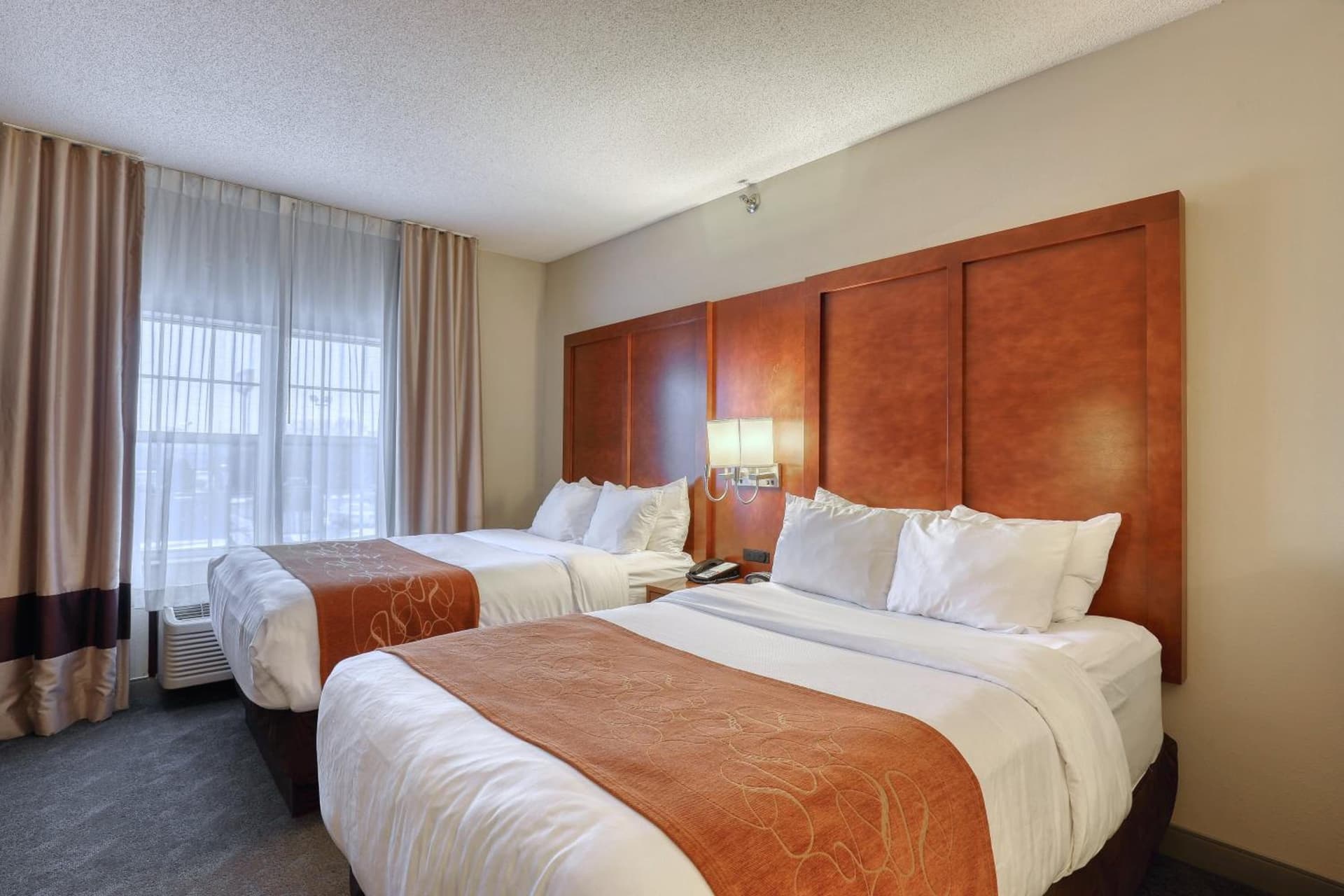 Comfort Suites Appleton Airport gallery photo in Appleton, WI — image 48