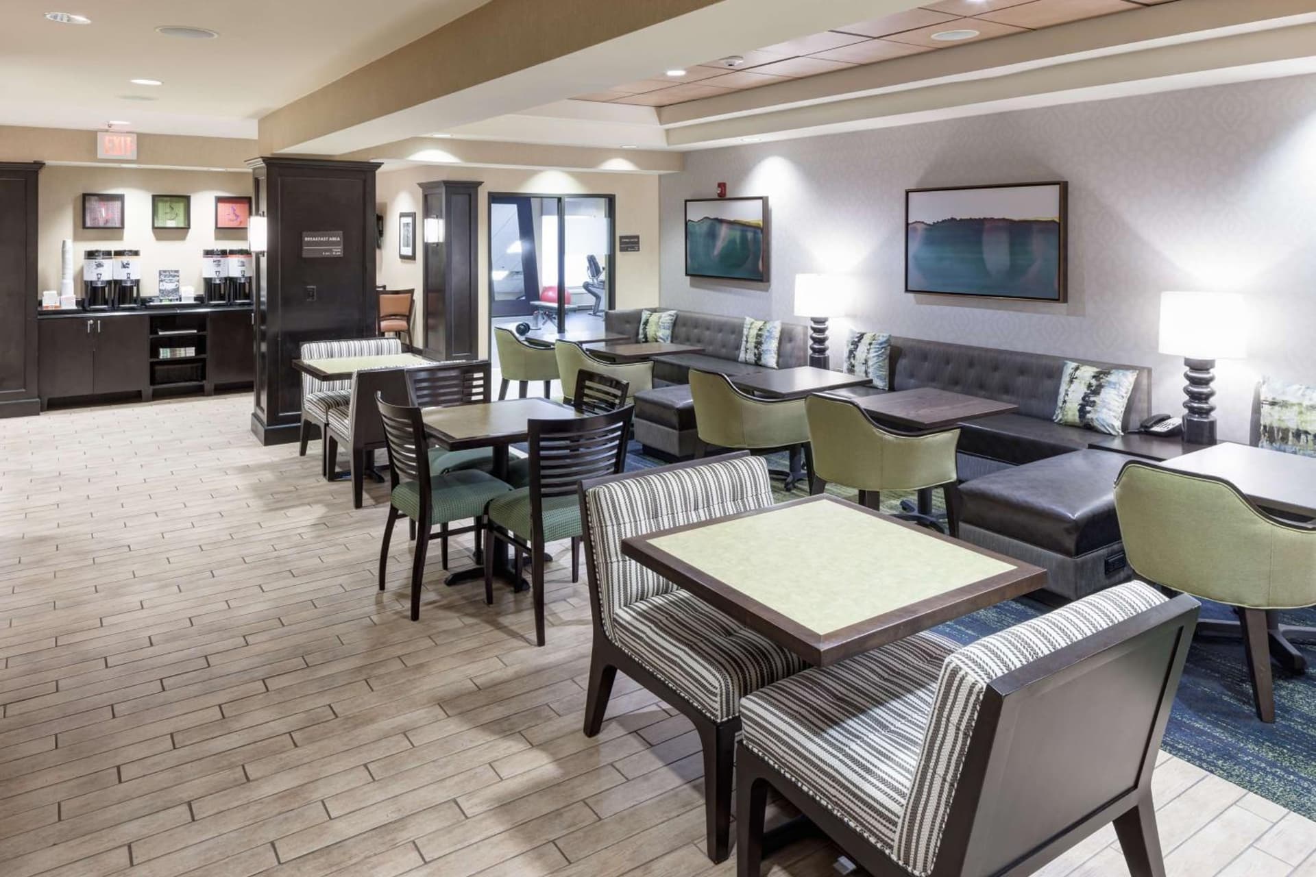 Hampton Inn & Suites Gainesville Downtown gallery photo in Gainesville, FL — image 5
