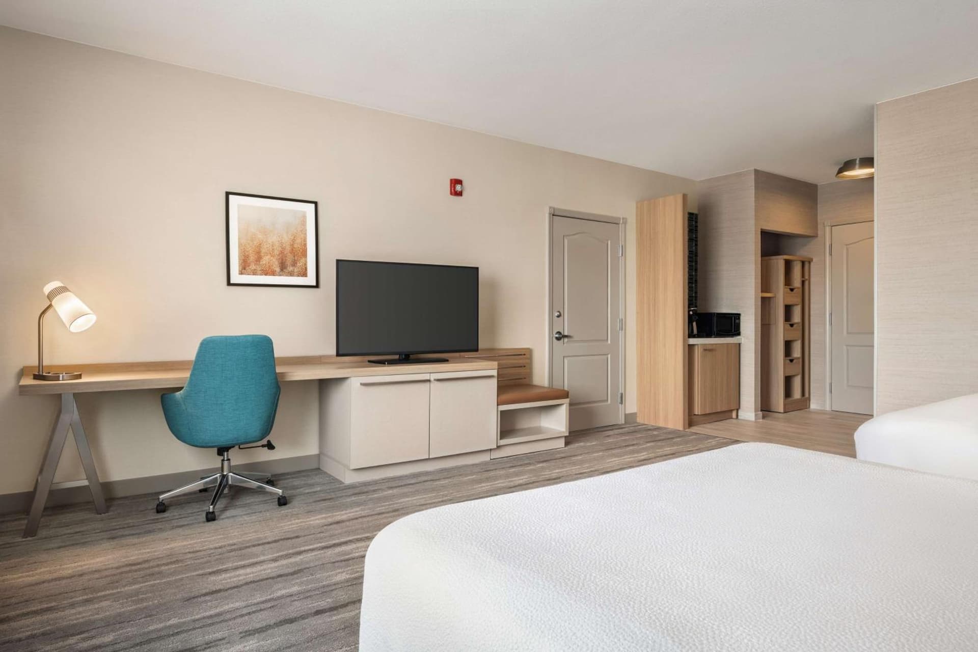 Hilton Garden Inn Fort Collins interior in Fort Collins, CO — gallery photo 2