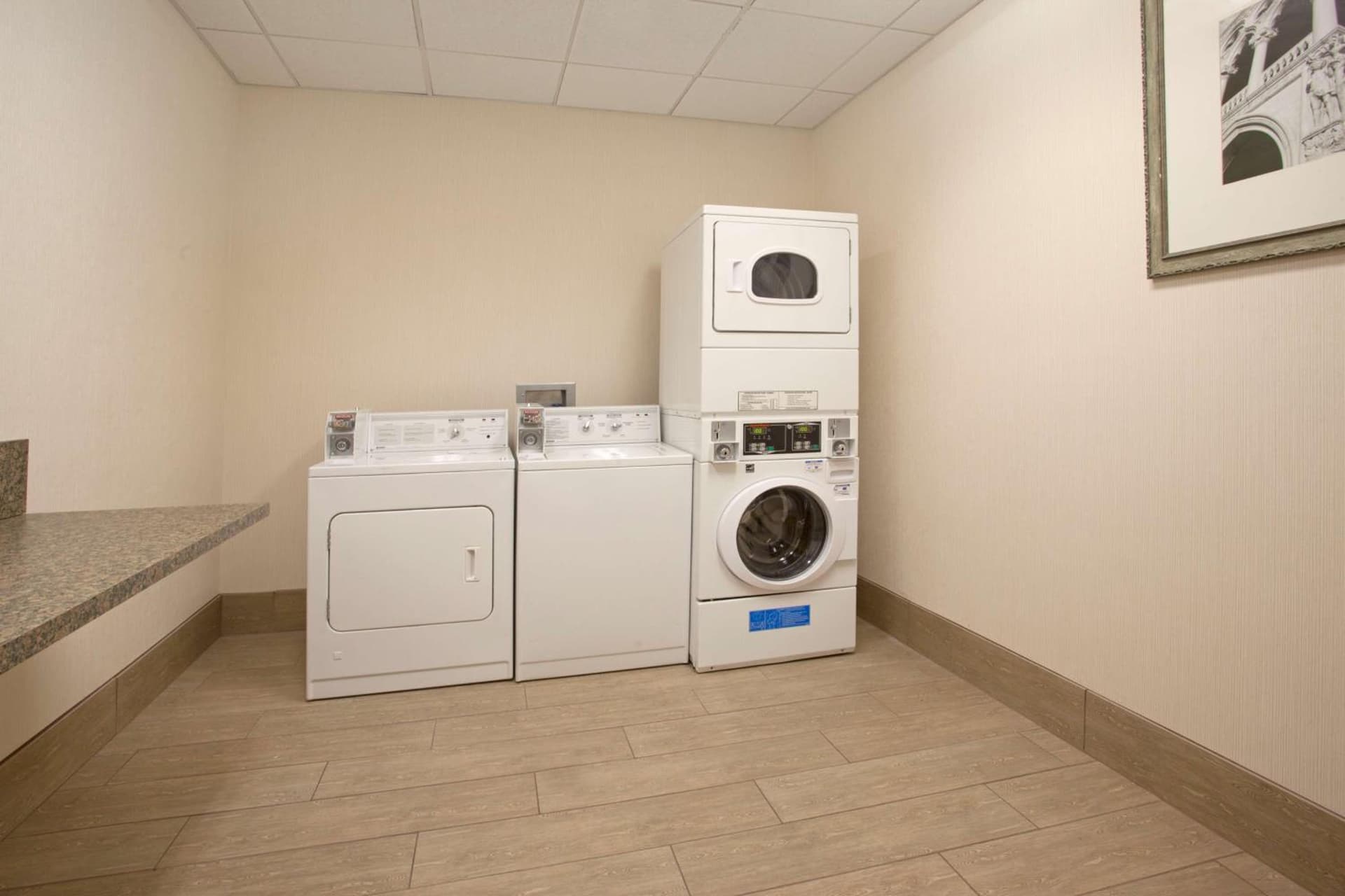 Hilton Garden Inn Fort Collins gallery photo in Fort Collins, CO — image 32