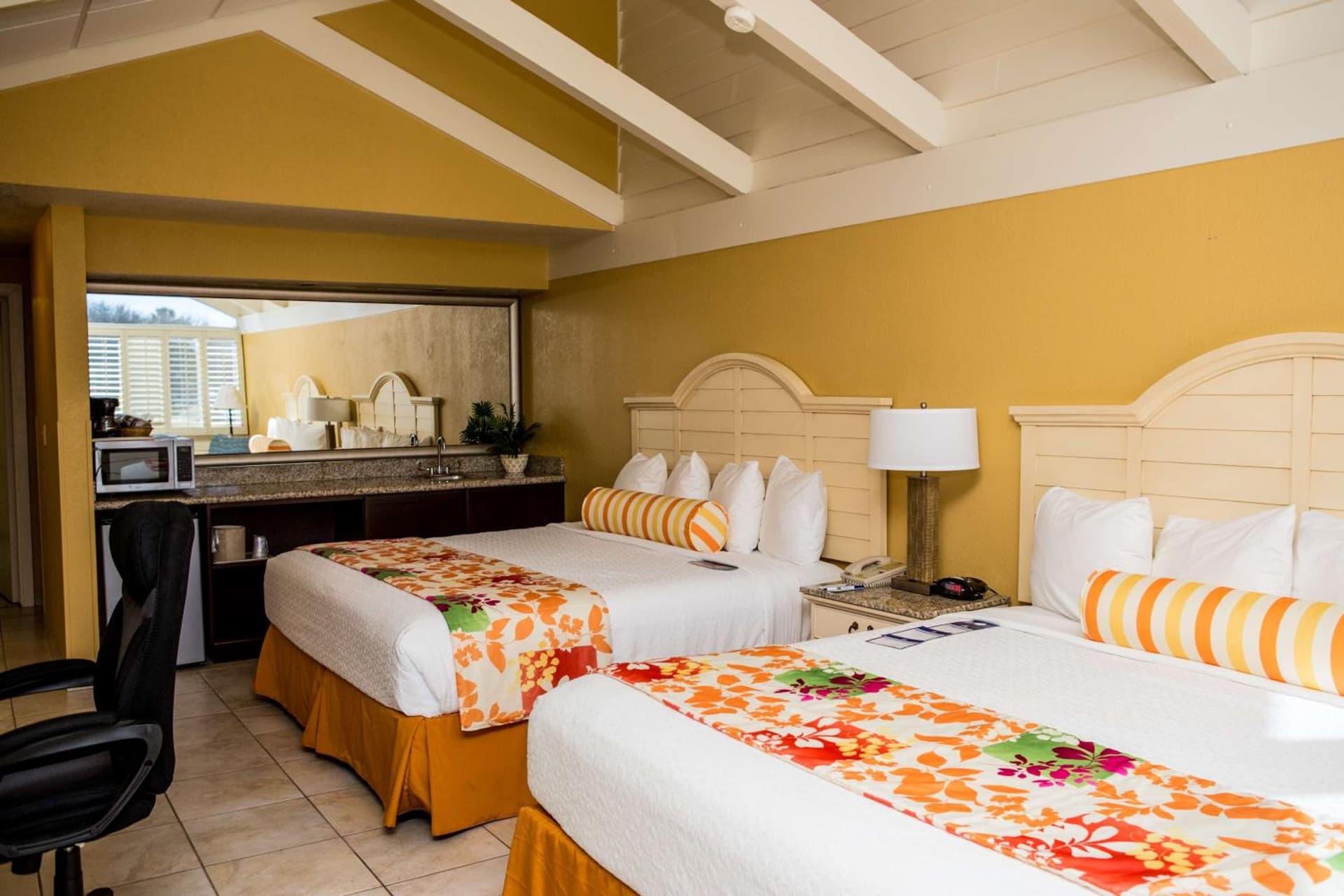 Best Western Plus Yacht Harbor Inn gallery photo in Dunedin, FL — image 28